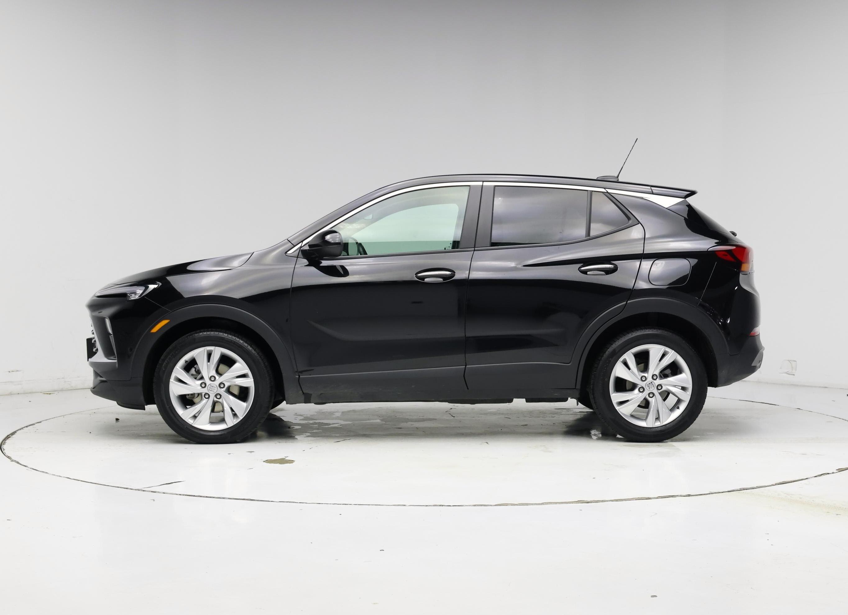 Thumbnail: 2025 Buick Encore GX - 3
