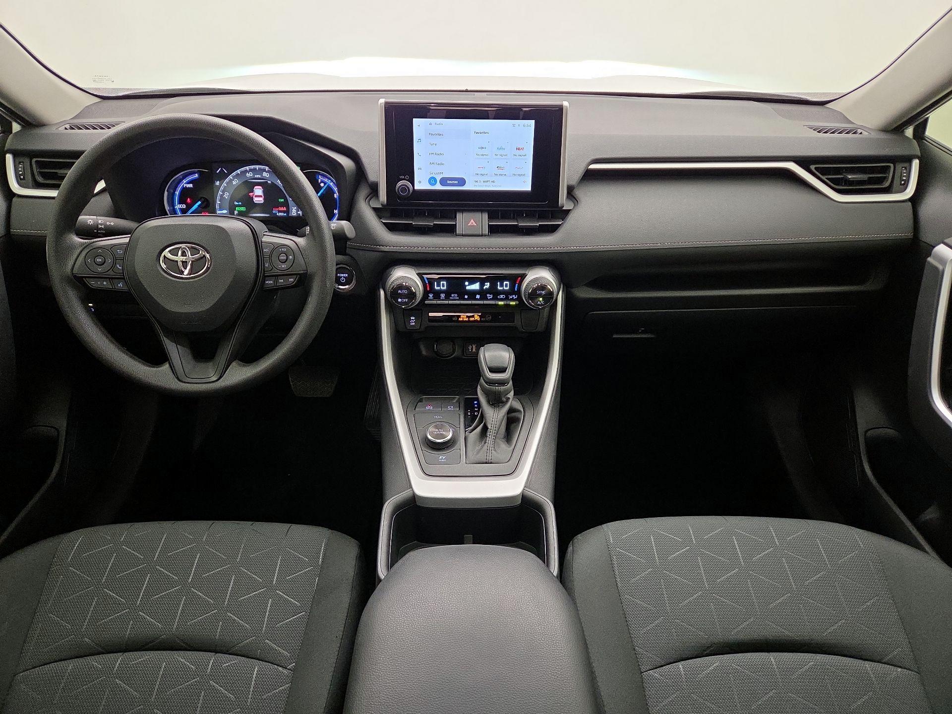 Thumbnail: 2025 Toyota RAV4 - 9