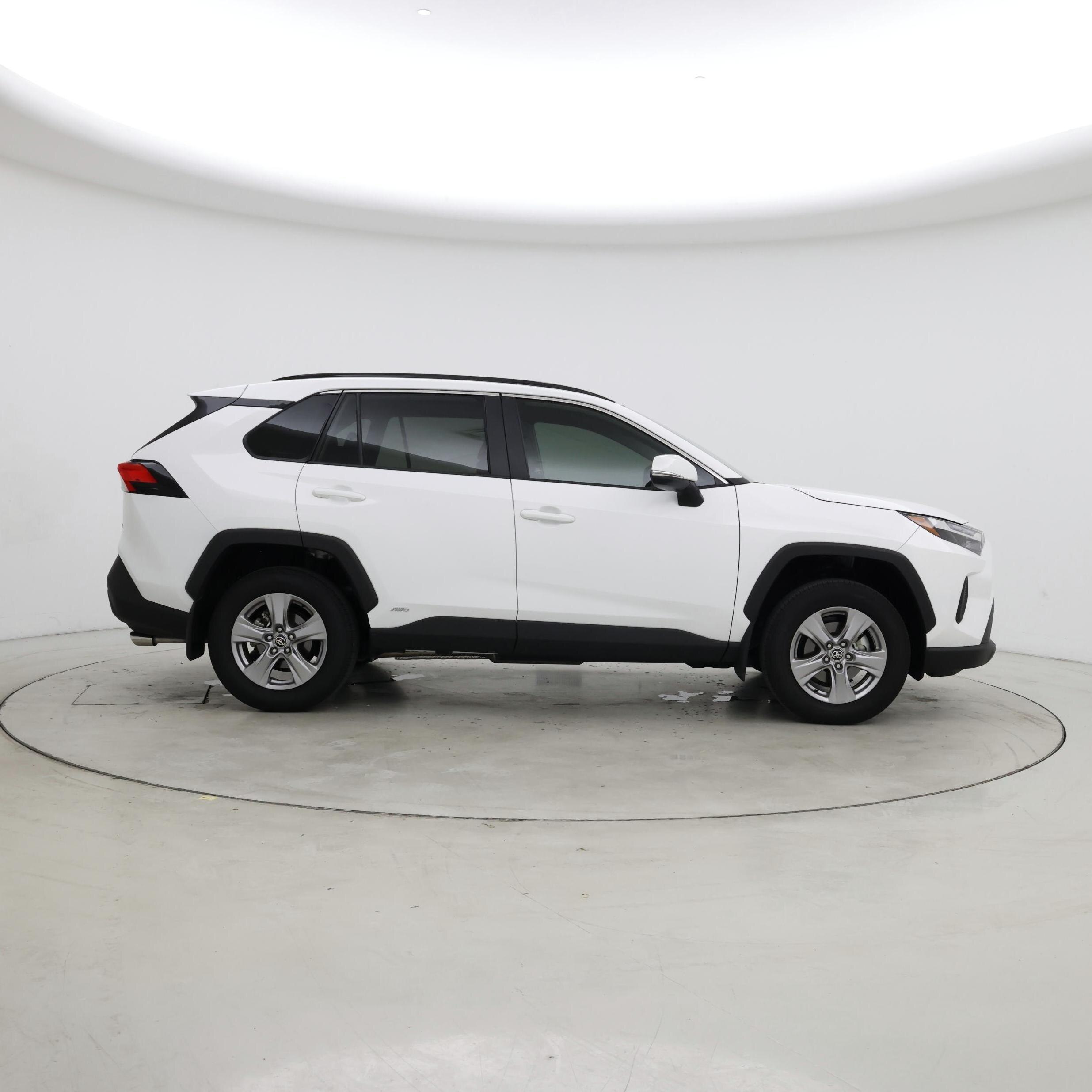 Thumbnail: 2025 Toyota RAV4 - 7