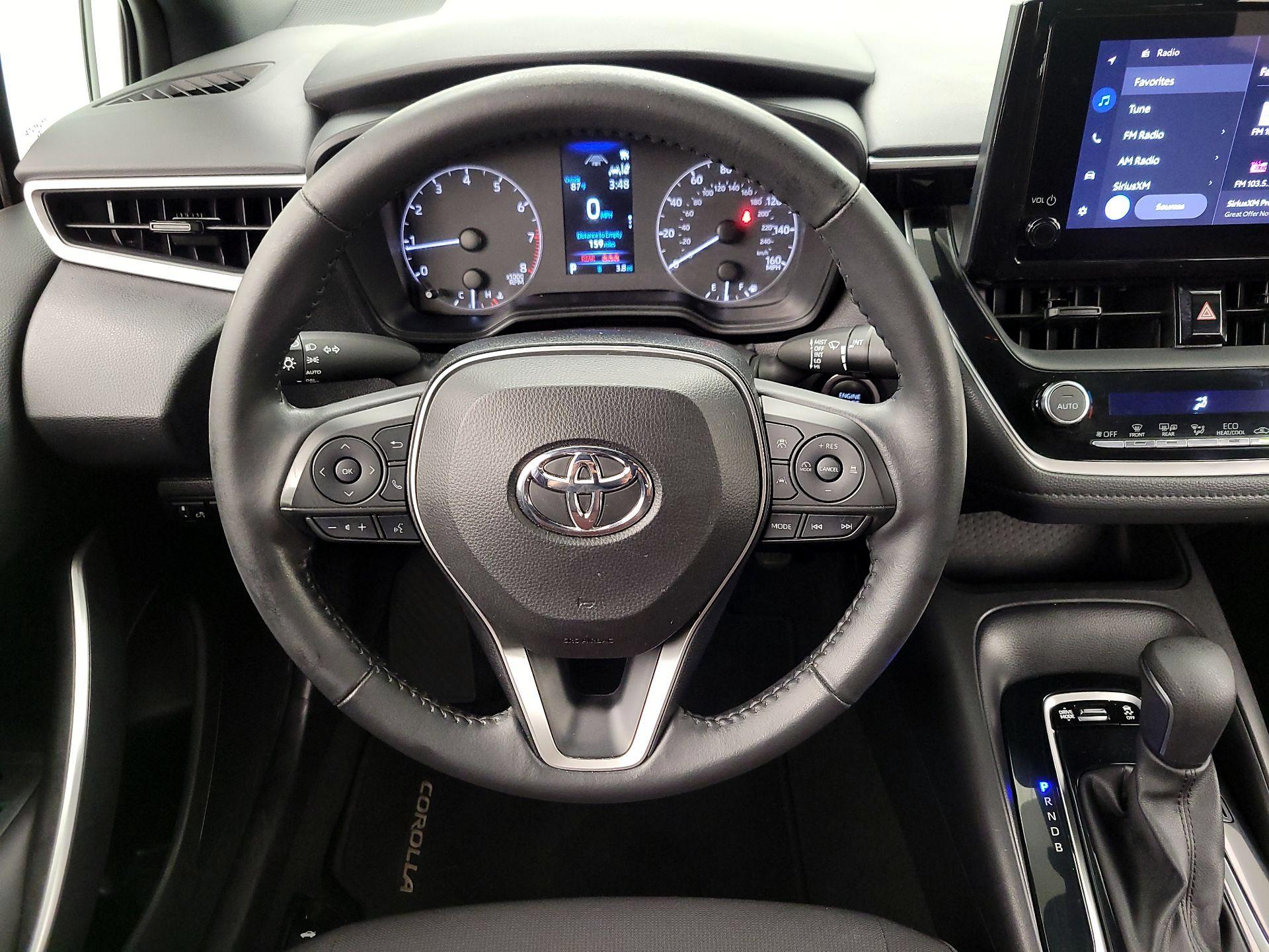 Thumbnail: 2023 Toyota Corolla - 10