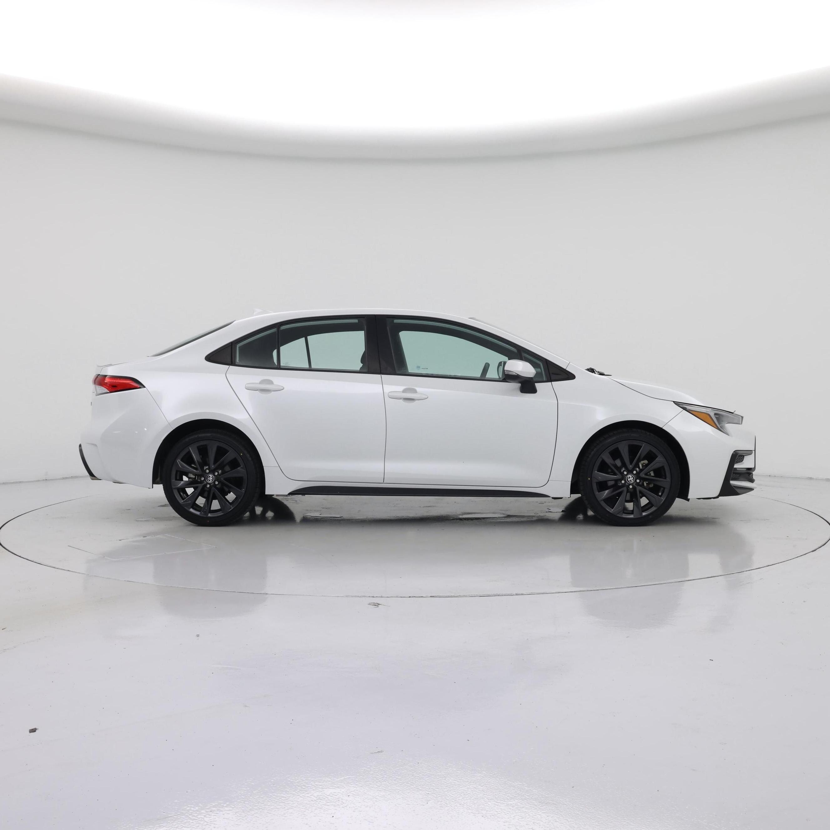 Thumbnail: 2023 Toyota Corolla - 7