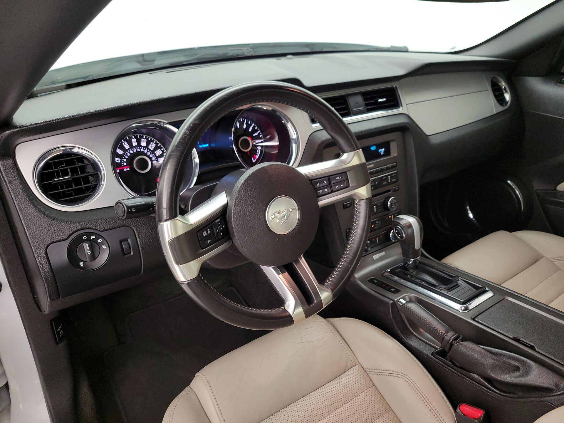 Thumbnail: 2014 Ford Mustang - 9