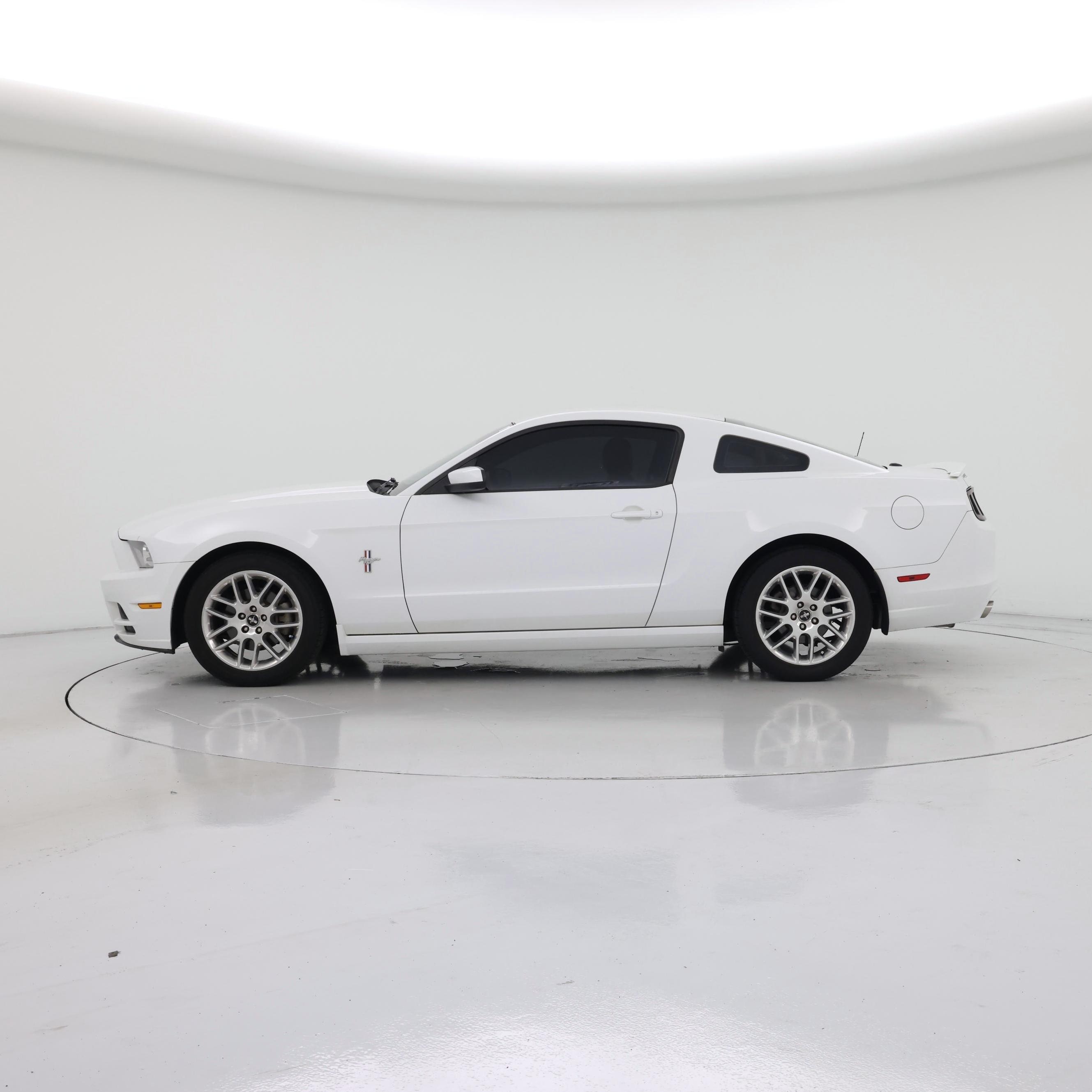Thumbnail: 2014 Ford Mustang - 3