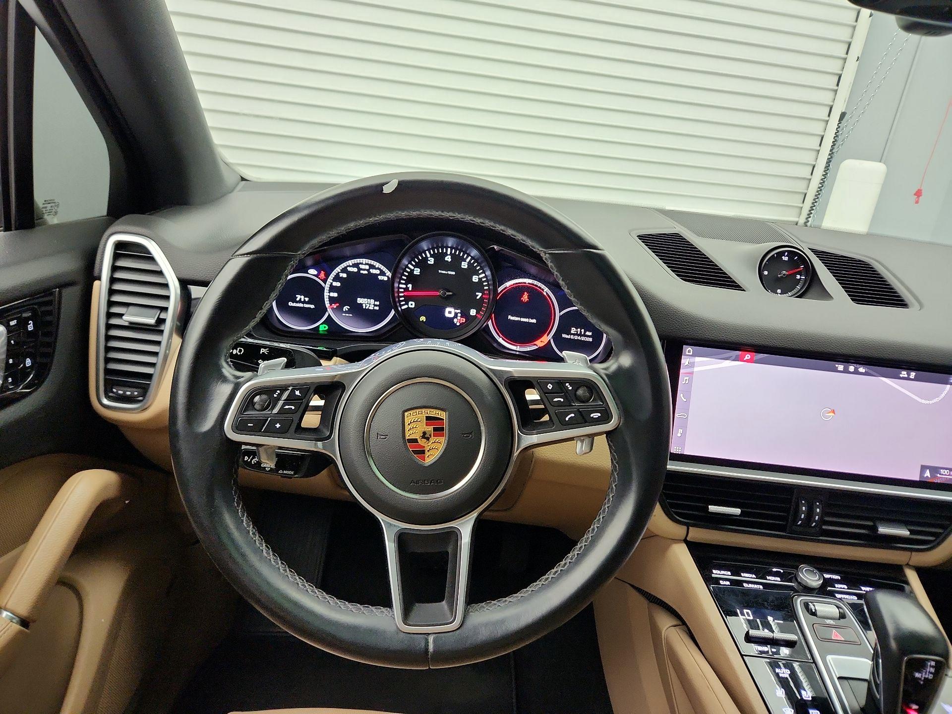 Thumbnail: 2021 Porsche Cayenne - 10