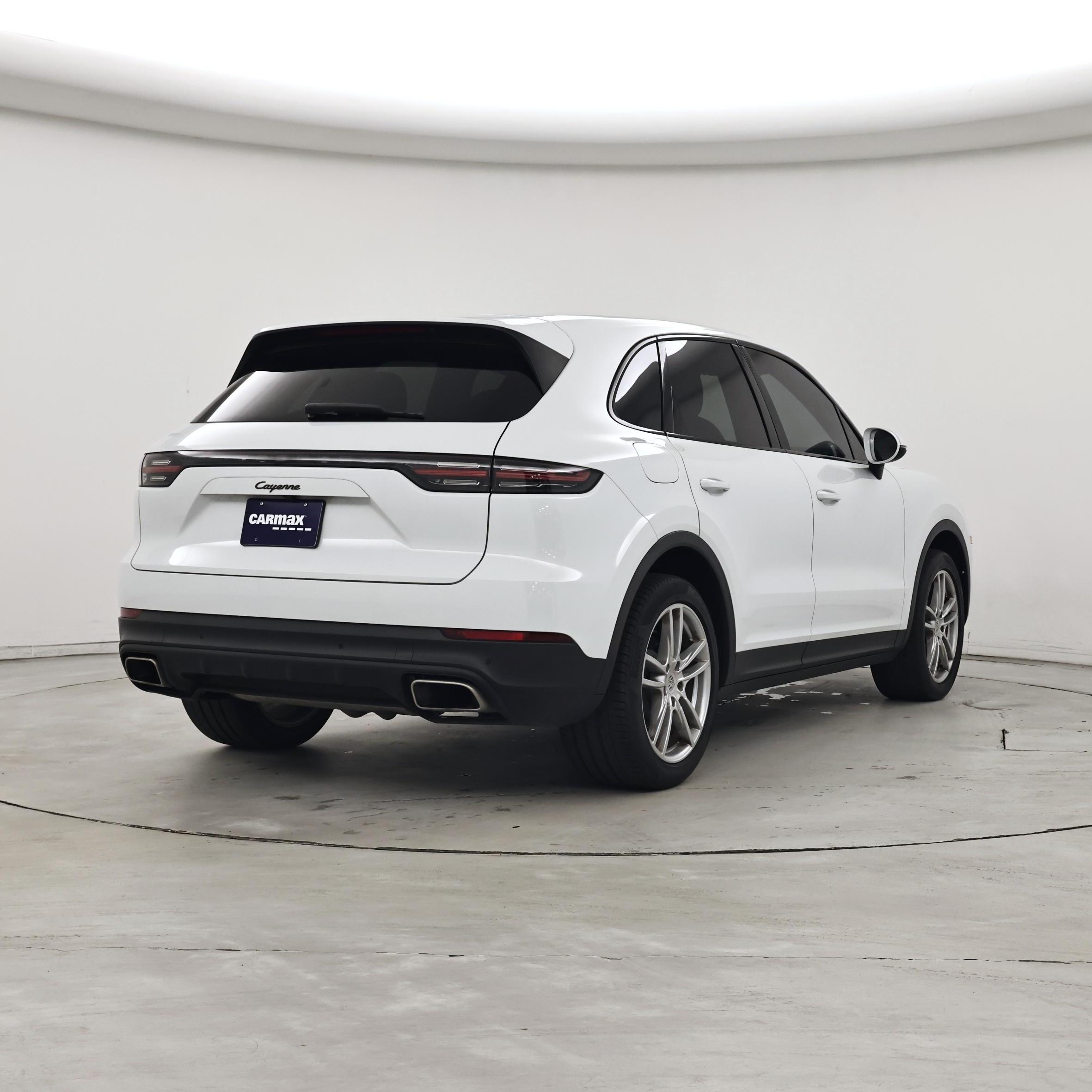 Thumbnail: 2021 Porsche Cayenne - 8