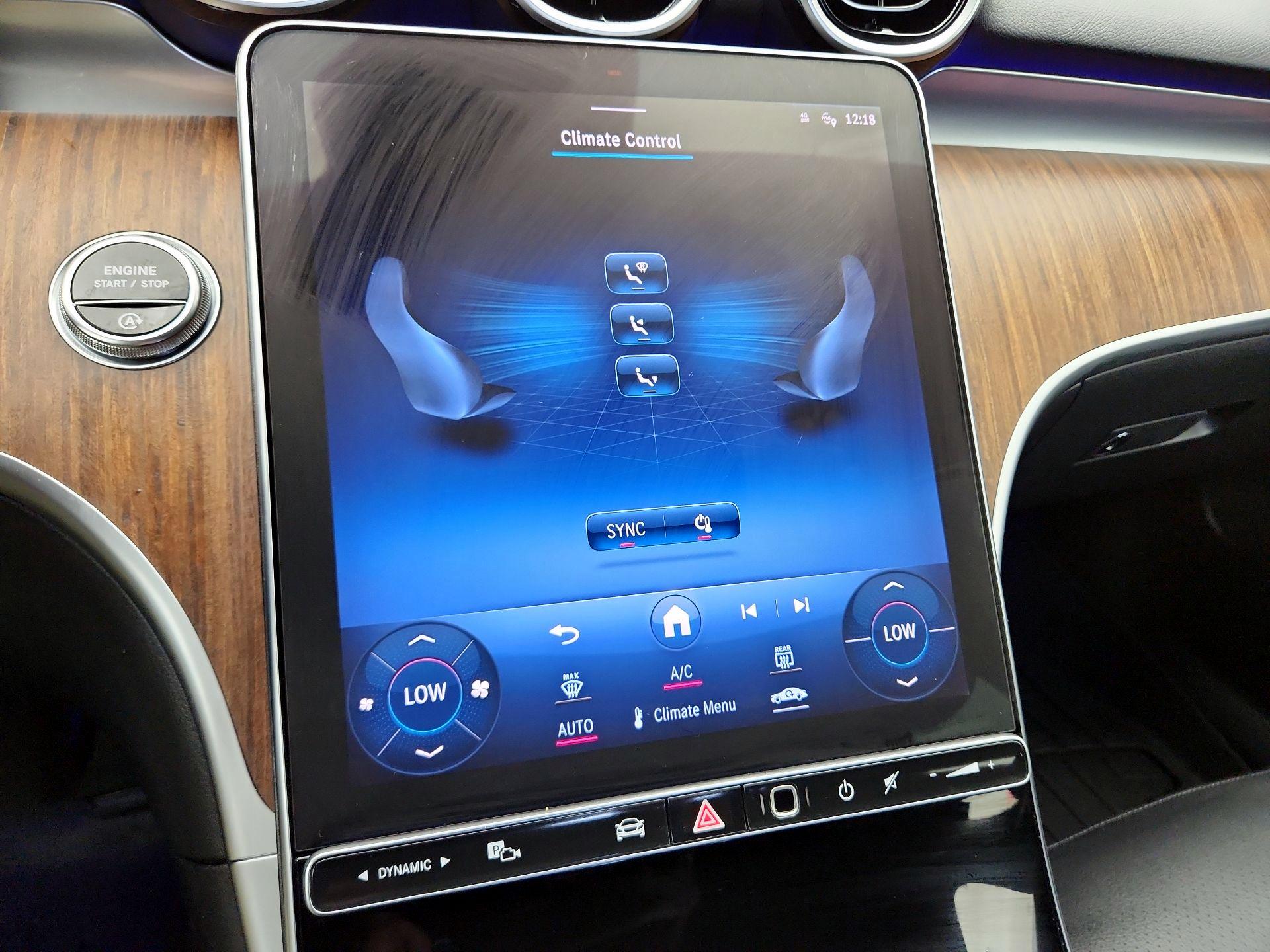 Thumbnail: 2024 Mercedes-Benz C-Class - 16