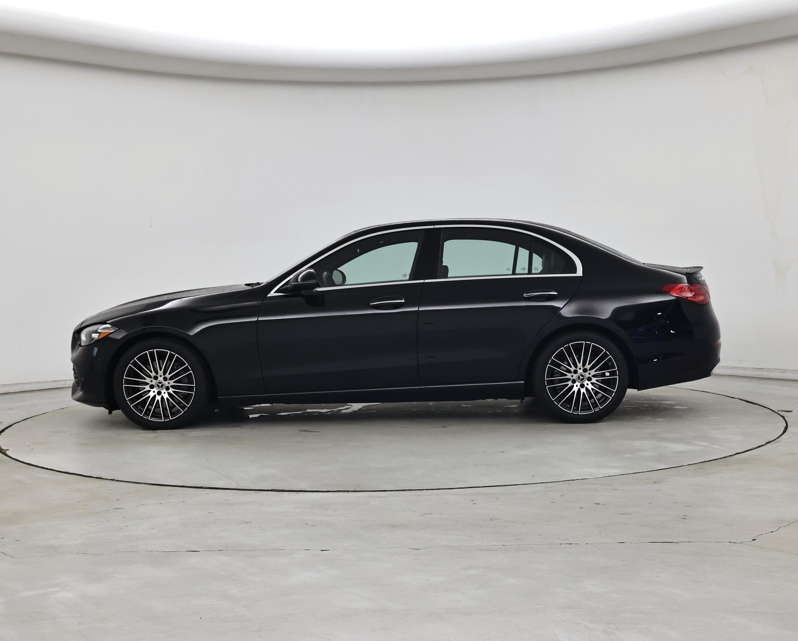 Thumbnail: 2024 Mercedes-Benz C-Class - 3