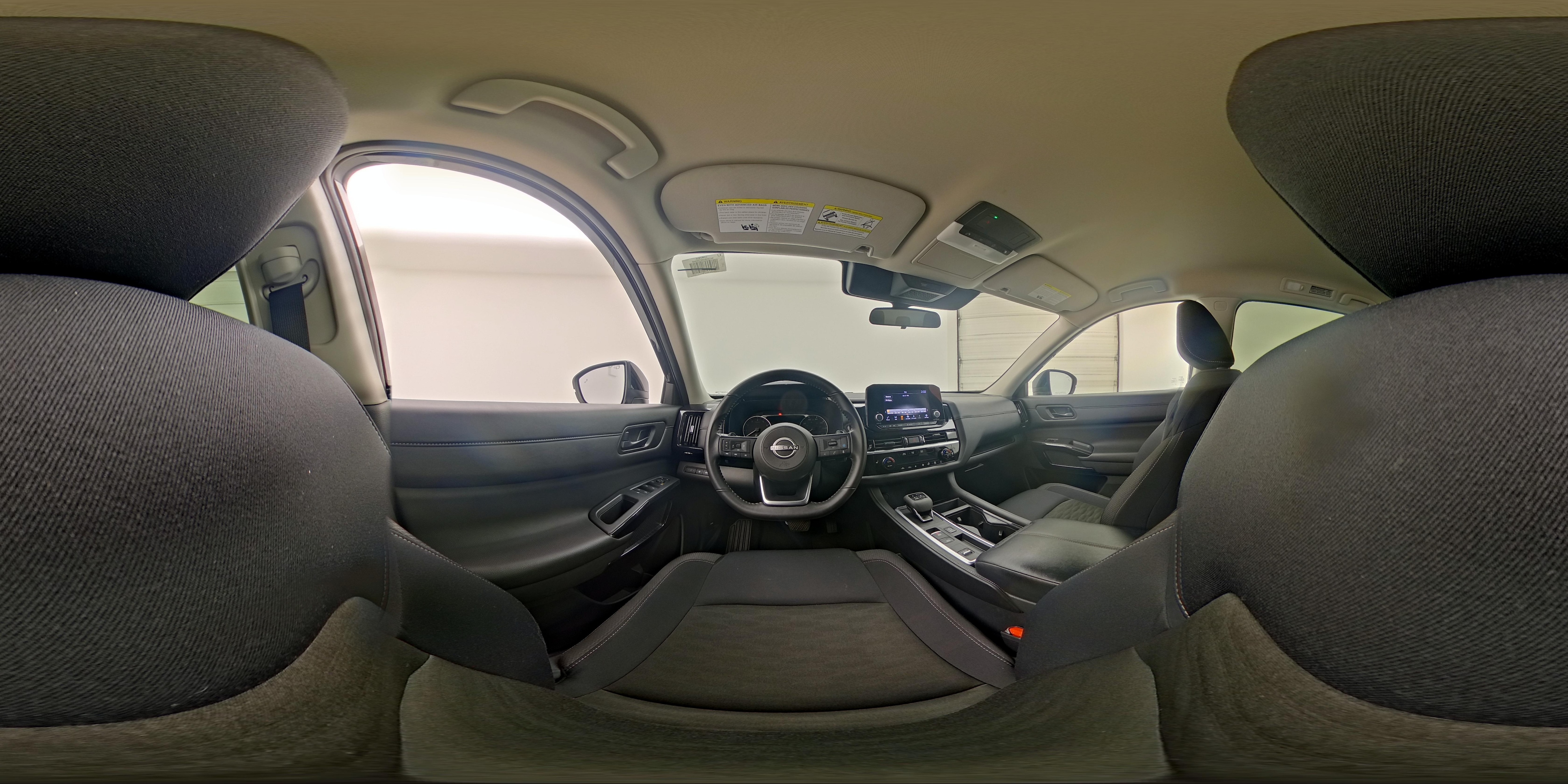 2025 Nissan Pathfinder SV - Photo 27
