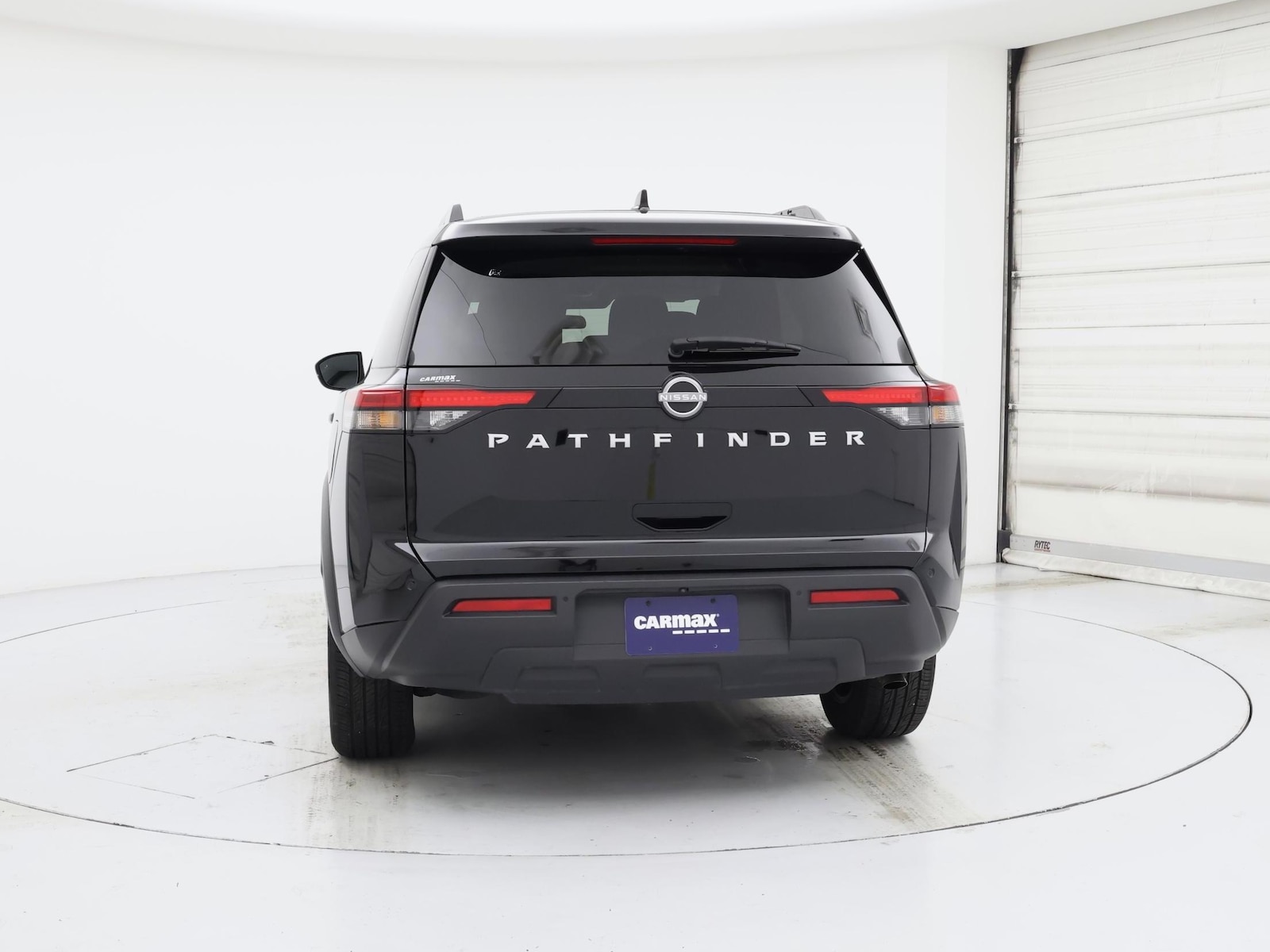2025 Nissan Pathfinder SV - Photo 7