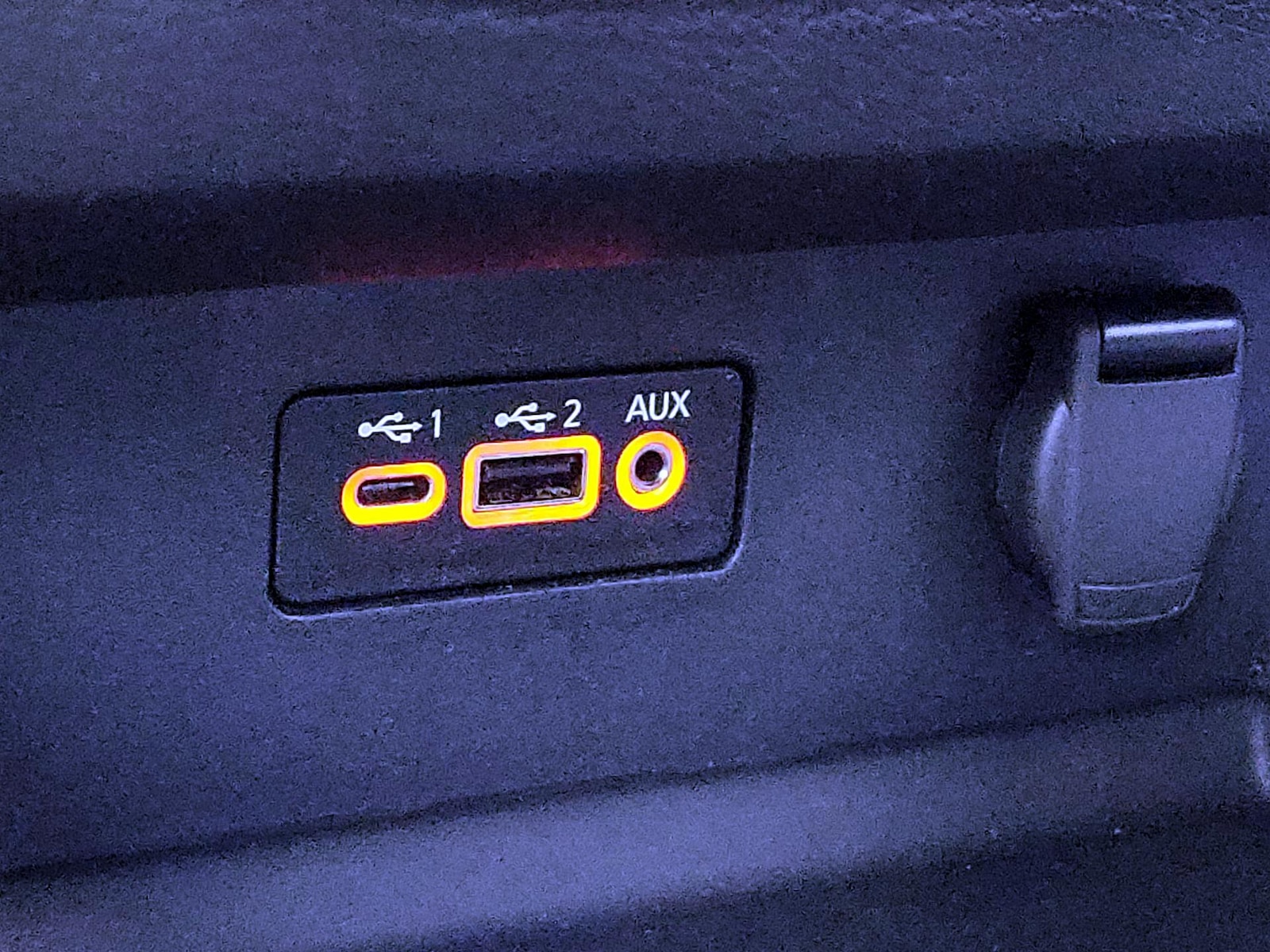 2025 Nissan Altima SV - Photo 19