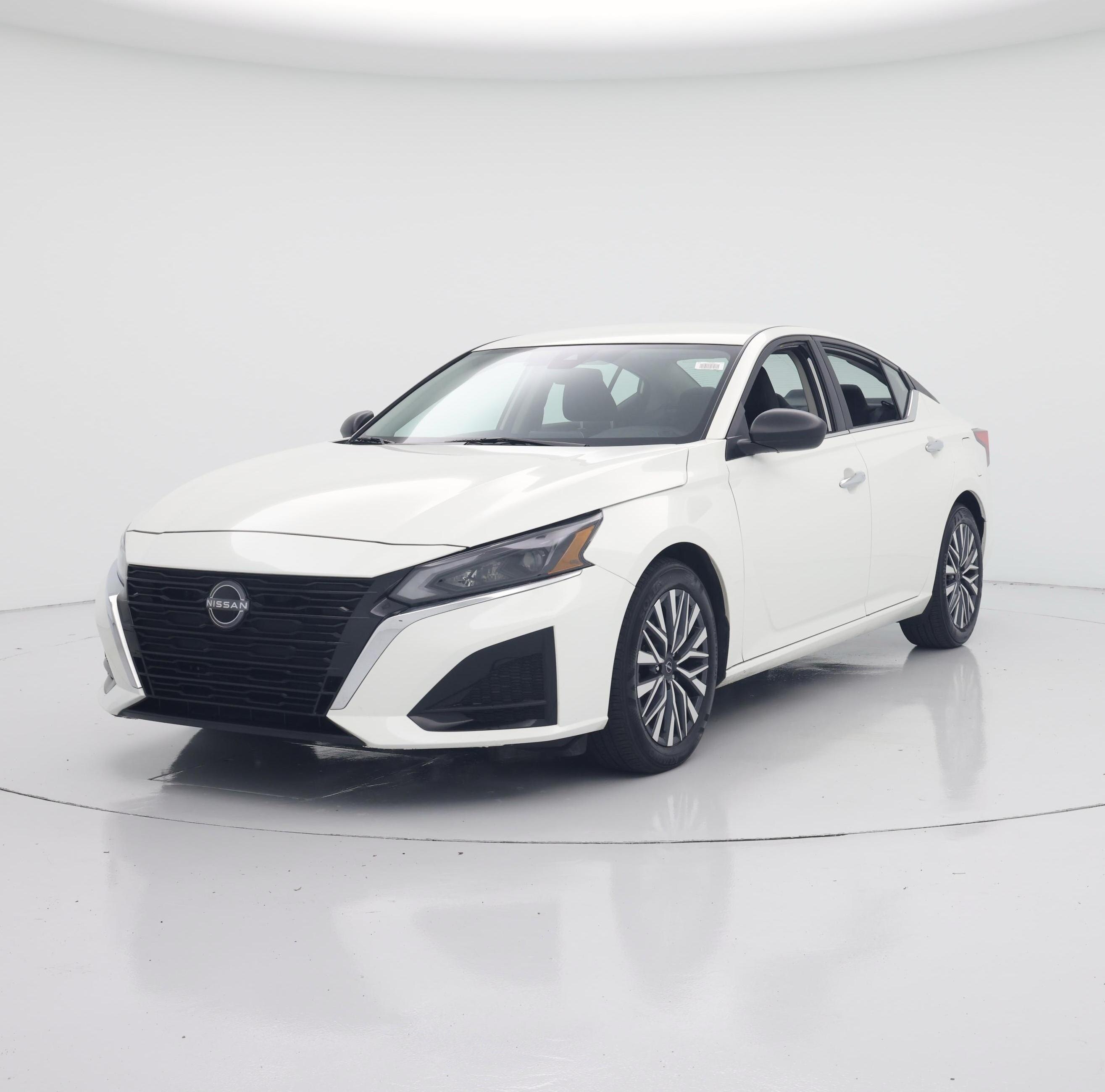 Thumbnail: 2025 Nissan Altima - 4