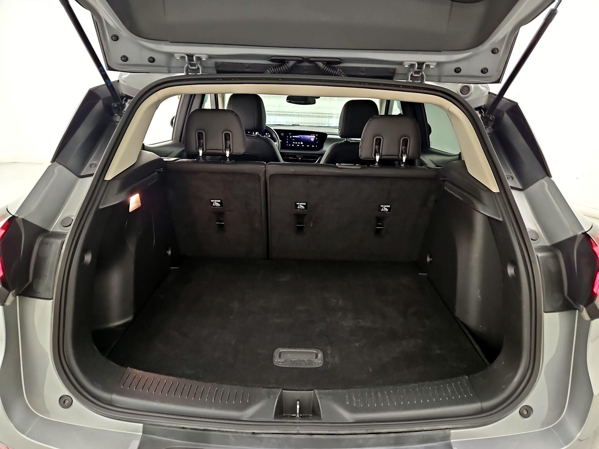 Thumbnail: 2025 Buick Encore GX - 19