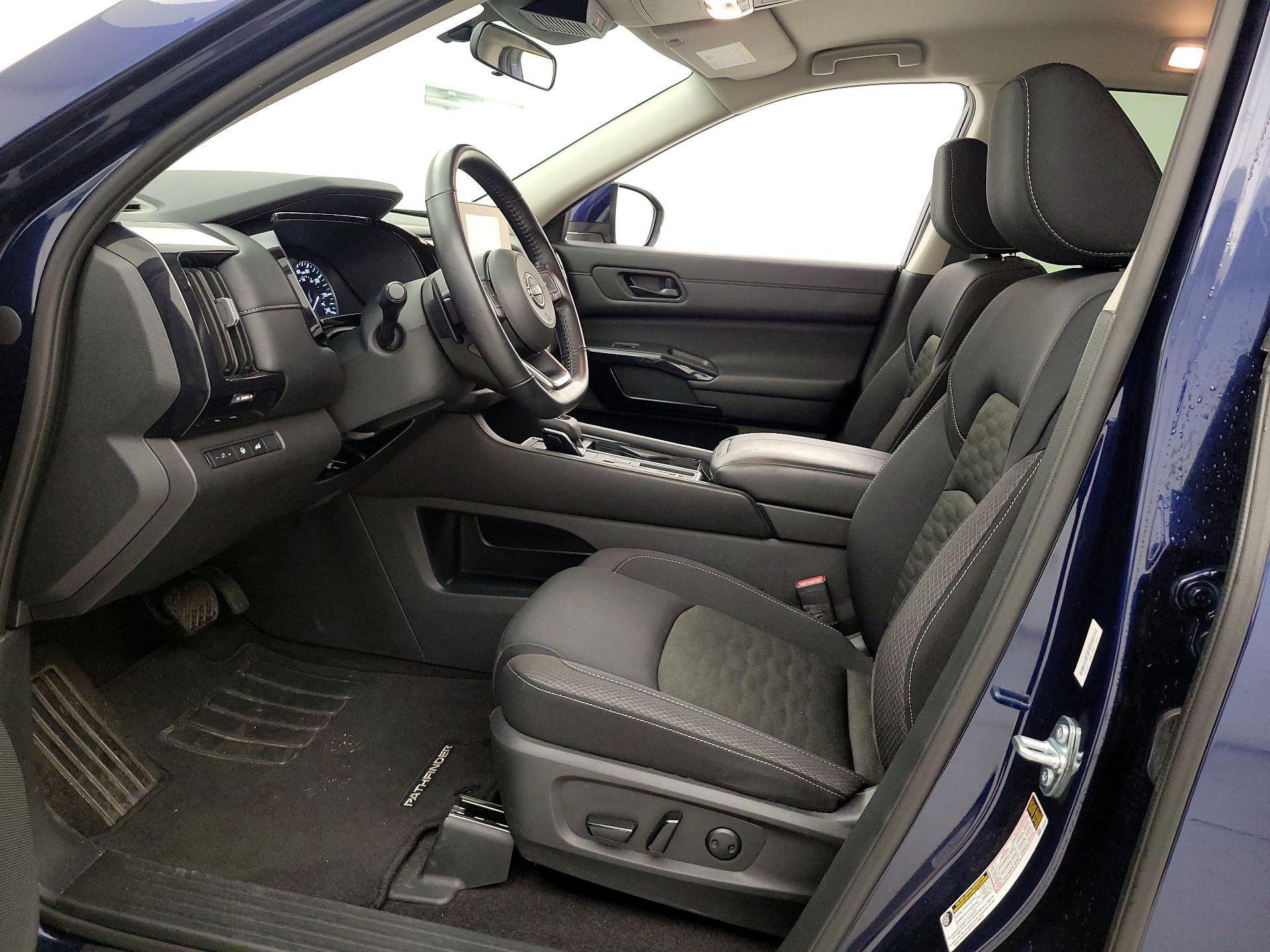 Thumbnail: 2025 Nissan Pathfinder - 11