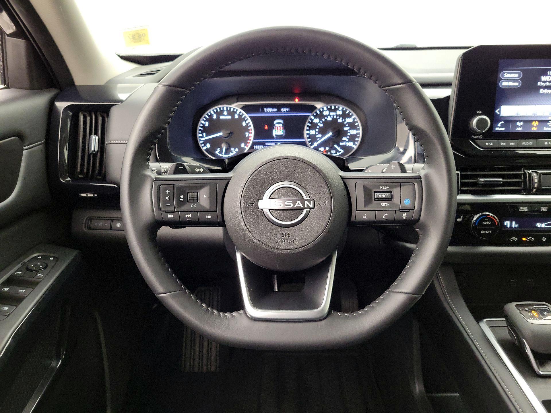 Thumbnail: 2025 Nissan Pathfinder - 10