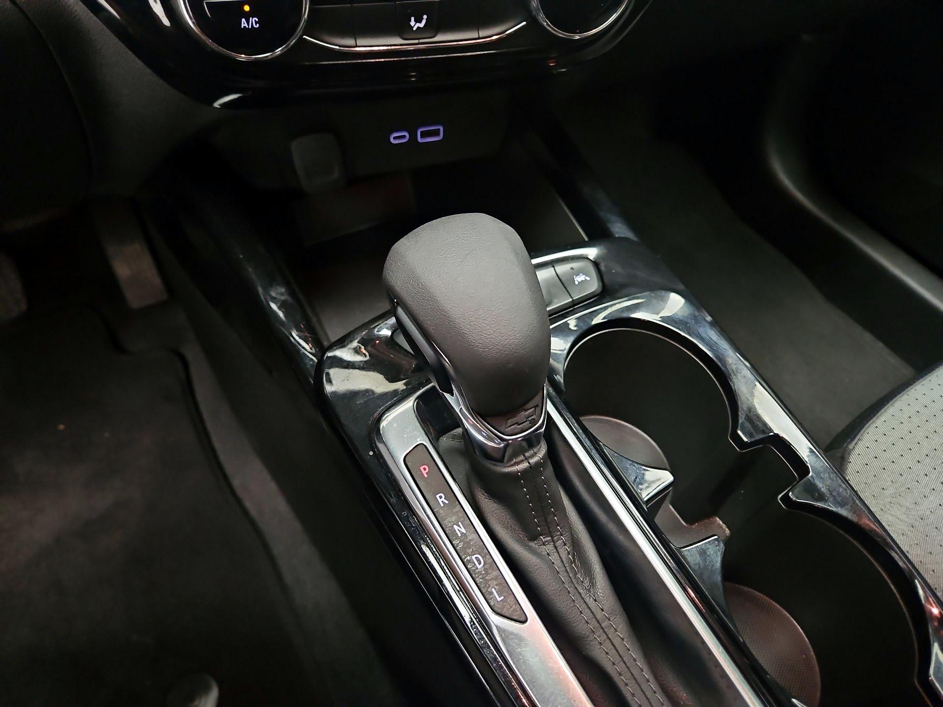 Thumbnail: 2025 Chevrolet Trax - 17