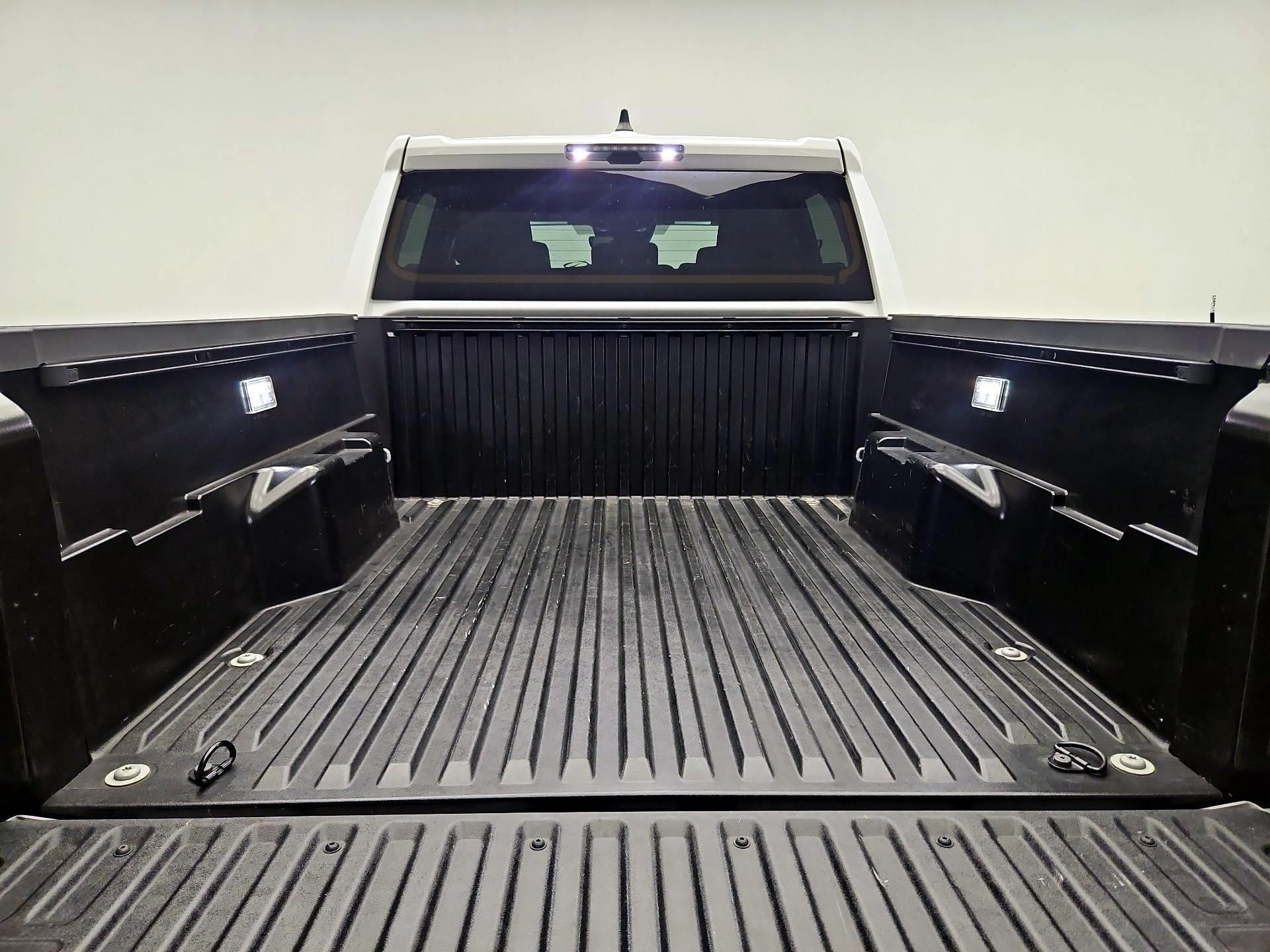 Thumbnail: 2024 Toyota Tacoma - 20