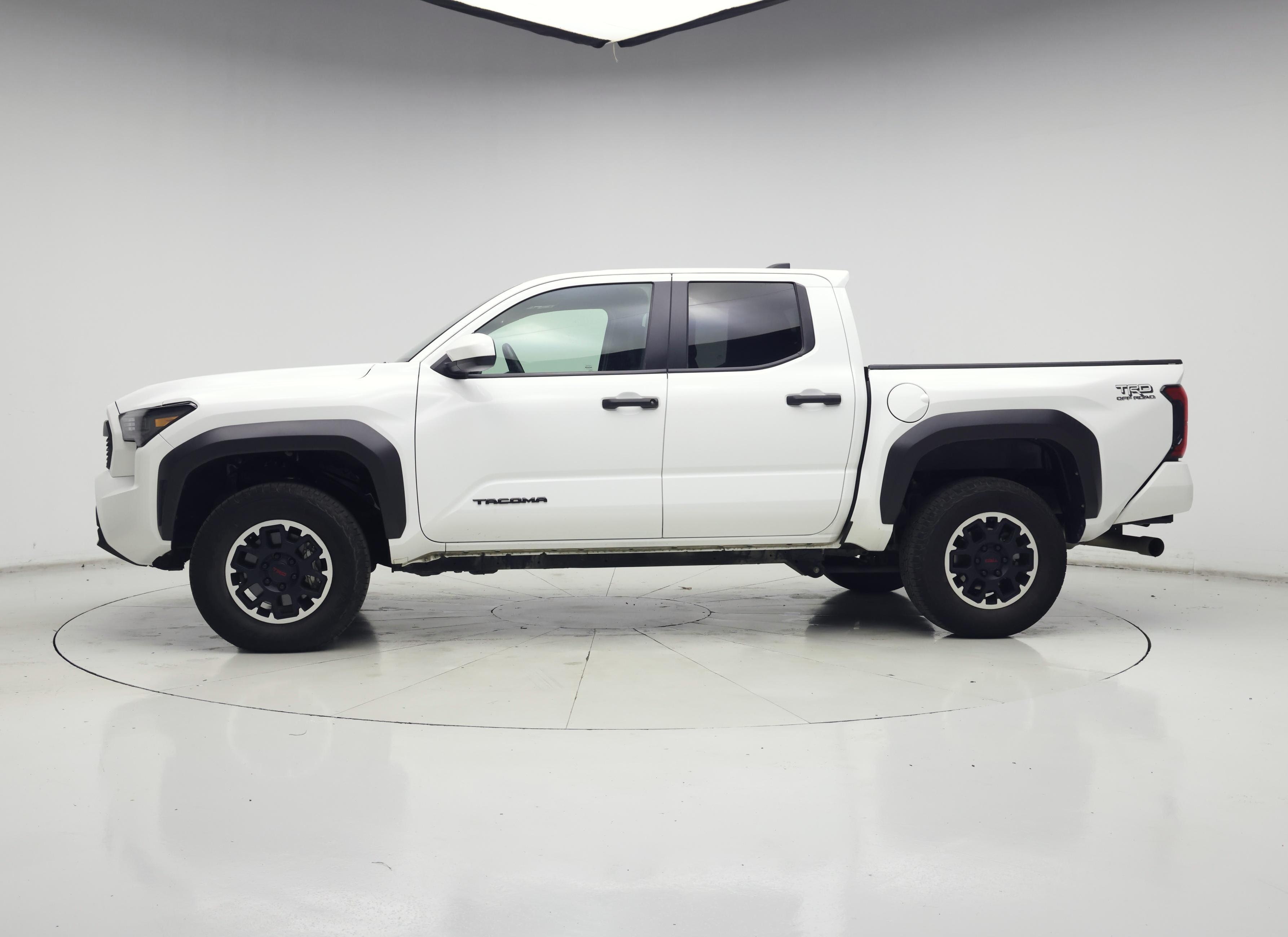 Thumbnail: 2024 Toyota Tacoma - 3