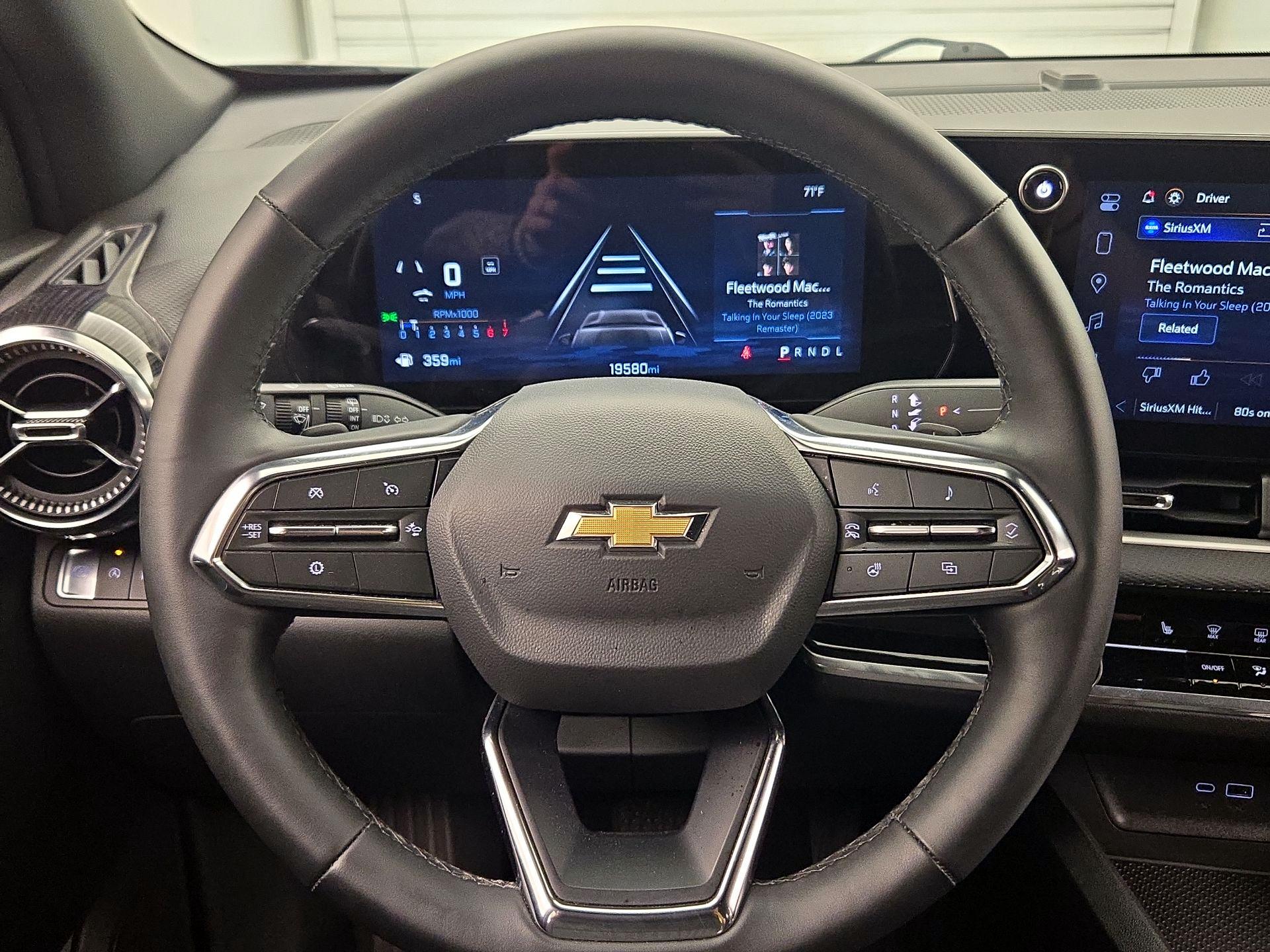 Thumbnail: 2025 Chevrolet Equinox - 10