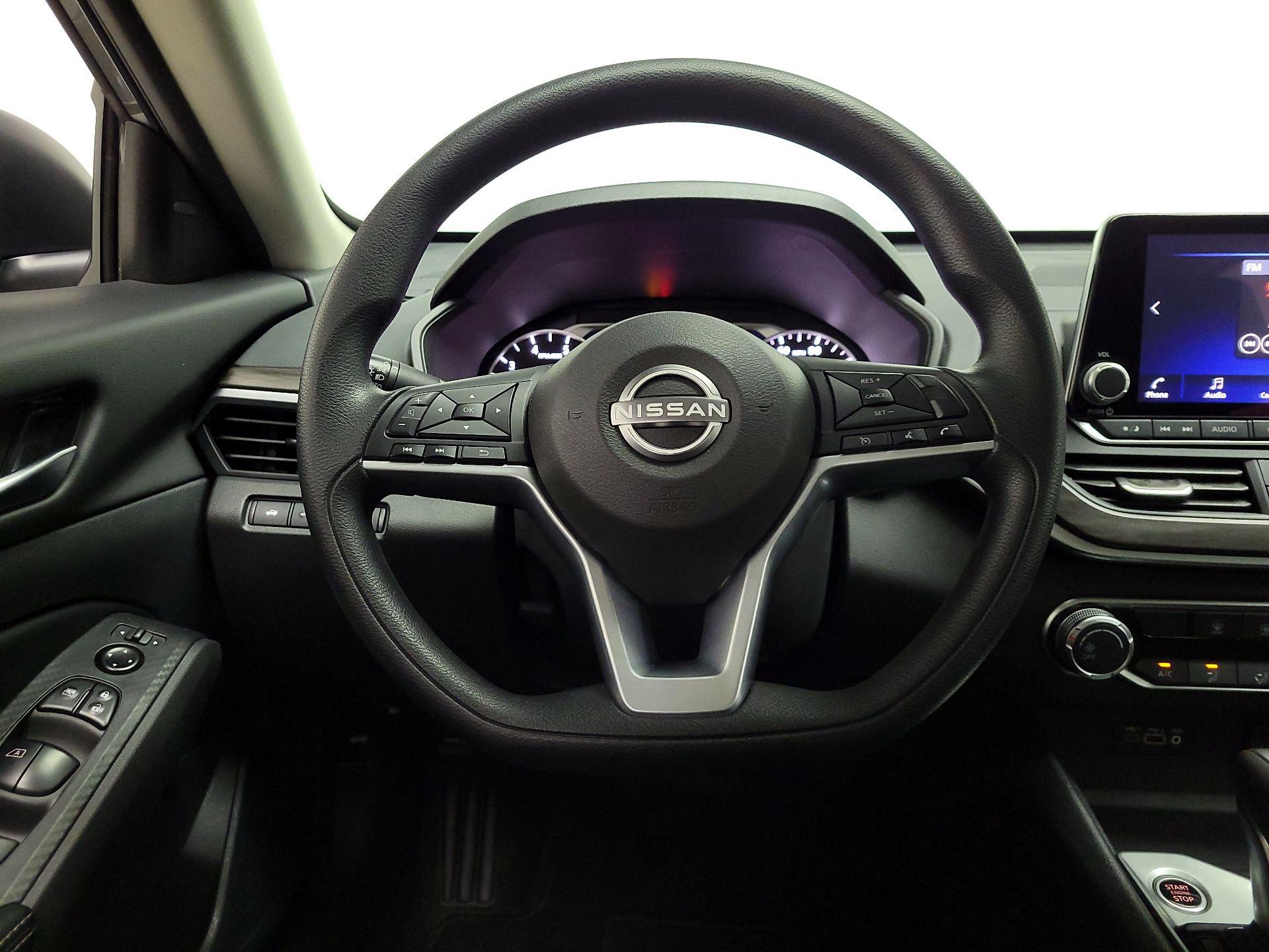 Thumbnail: 2025 Nissan Altima - 10