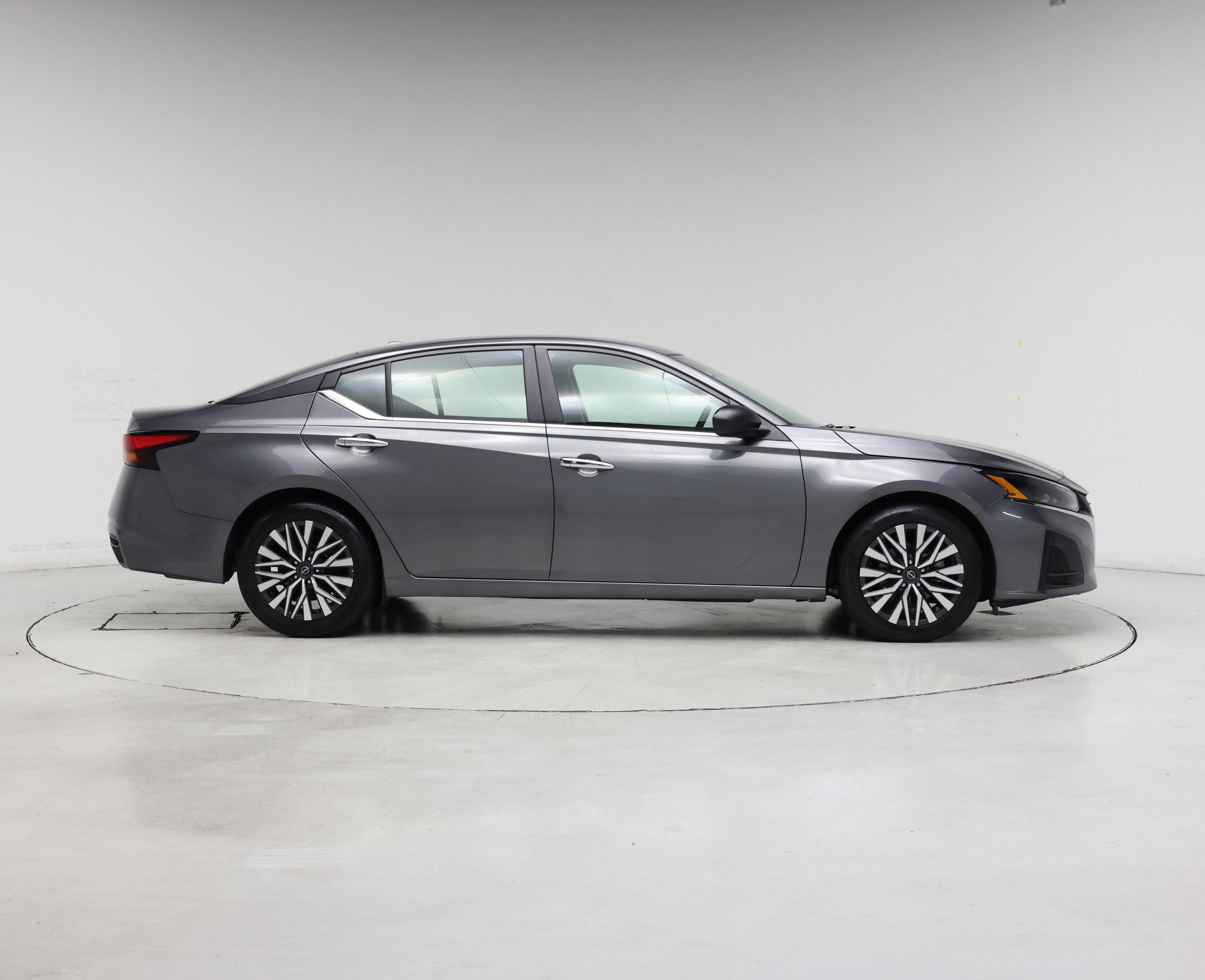 Thumbnail: 2025 Nissan Altima - 7