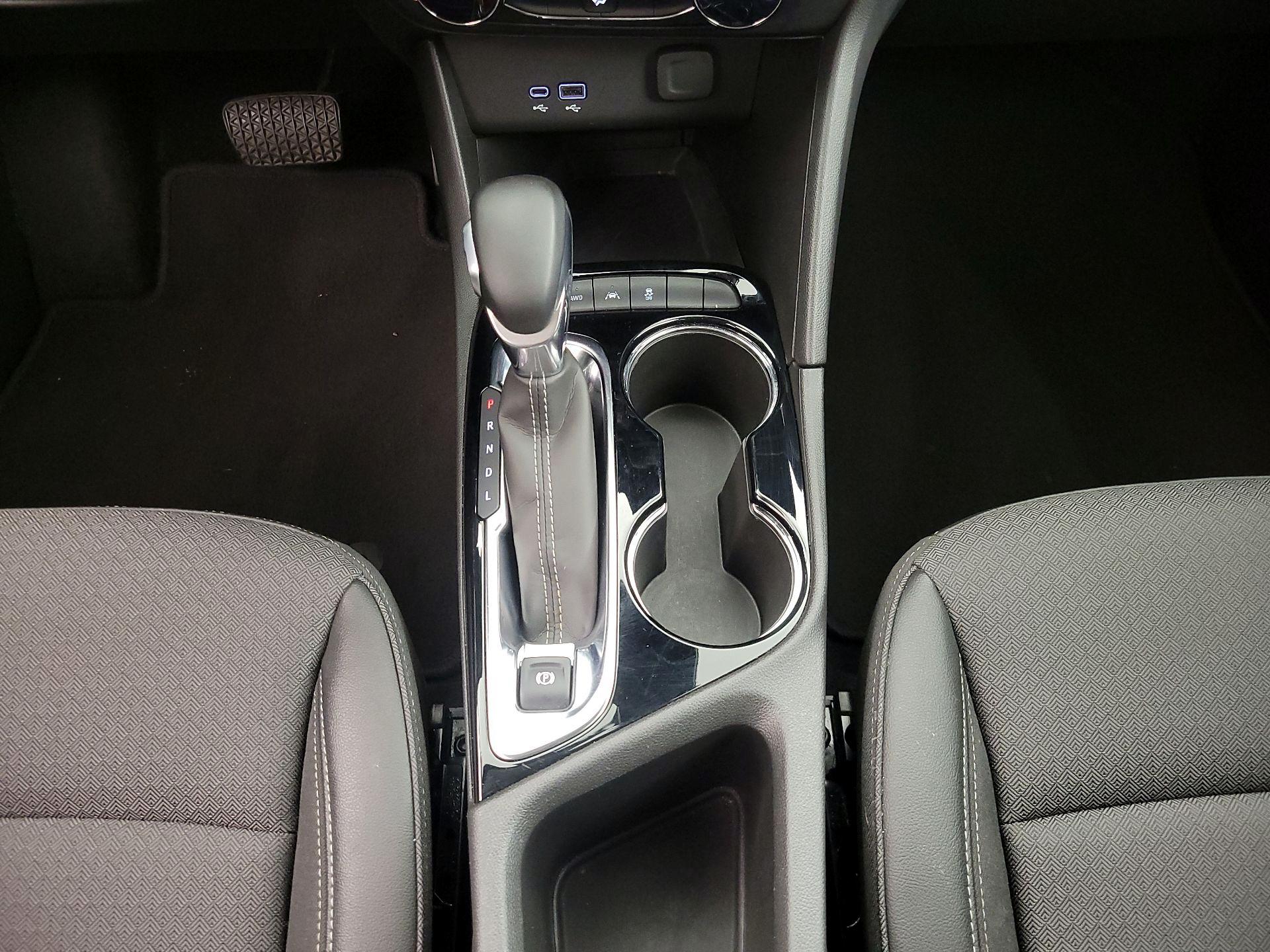 Thumbnail: 2025 Buick Encore GX - 17