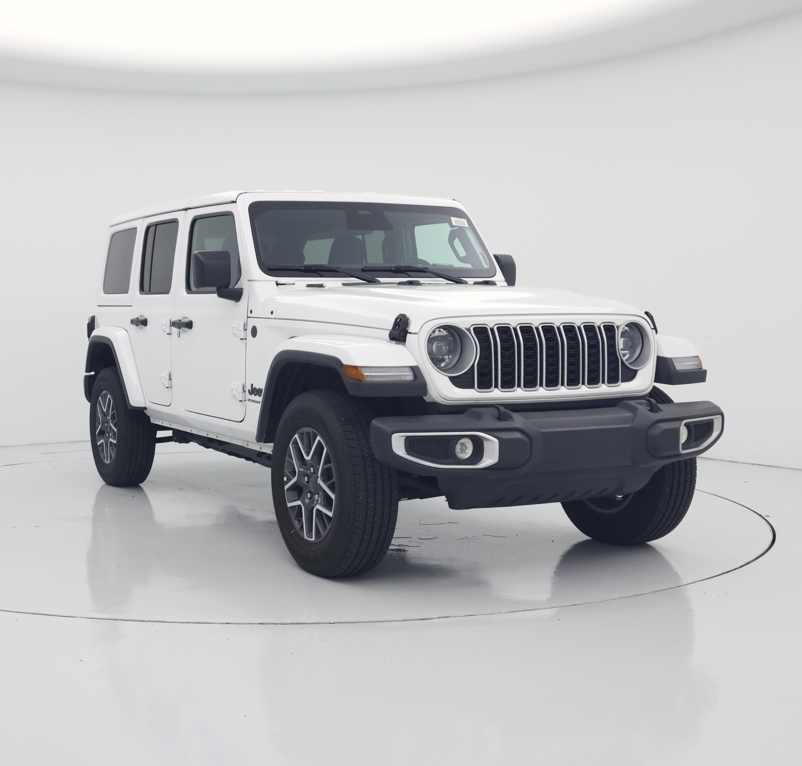 White 2025 Jeep Wrangler Sahara 4-Door 4WD SUV / Crossover Four-Wheel Drive Automatic