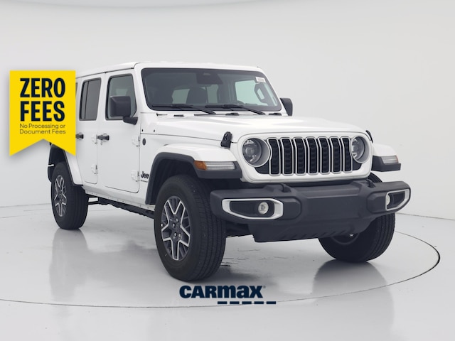White 2025 Jeep Wrangler Sahara 4-Door 4WD SUV / Crossover Four-Wheel Drive Automatic