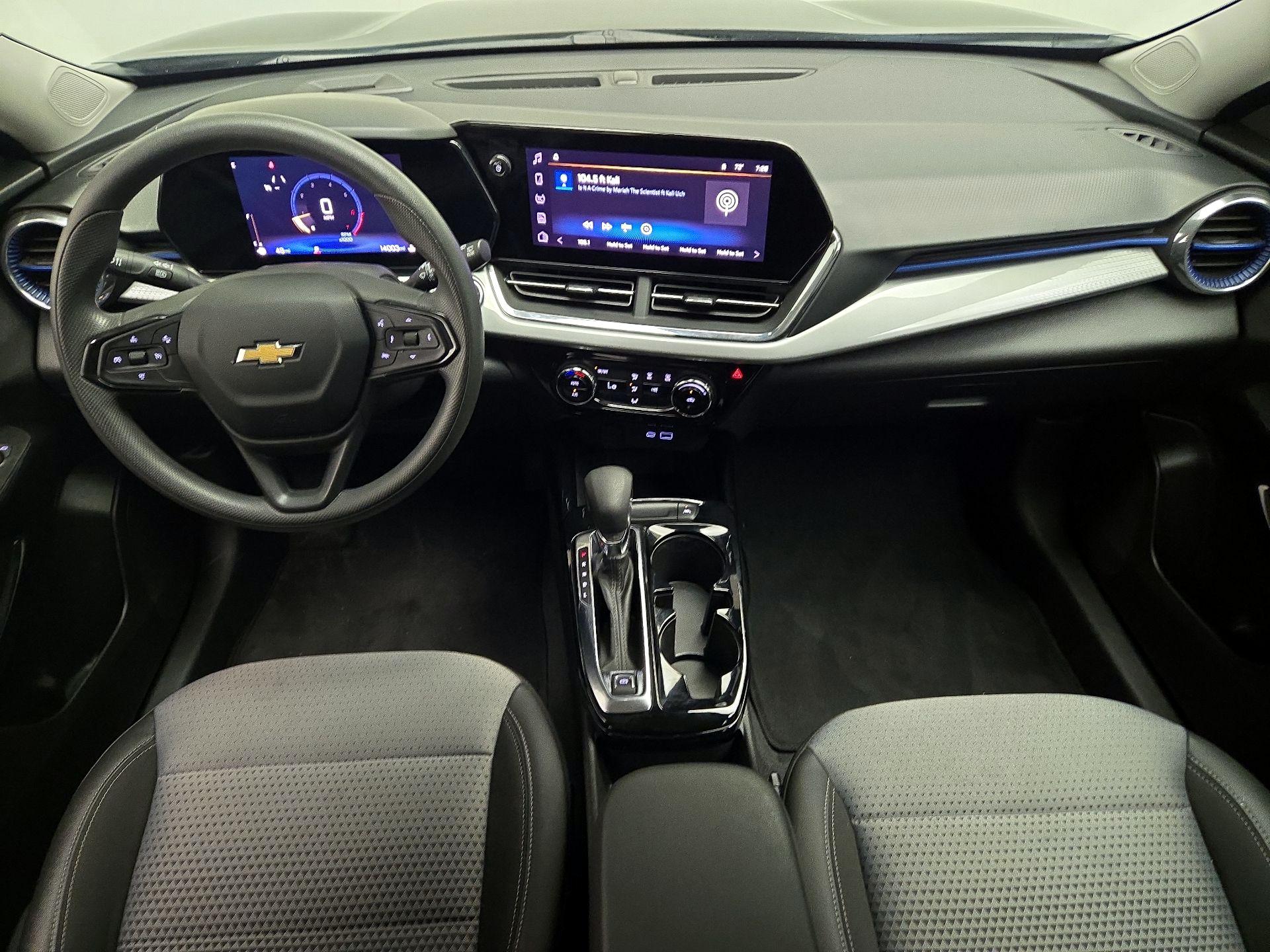 Thumbnail: 2025 Chevrolet Trax - 9