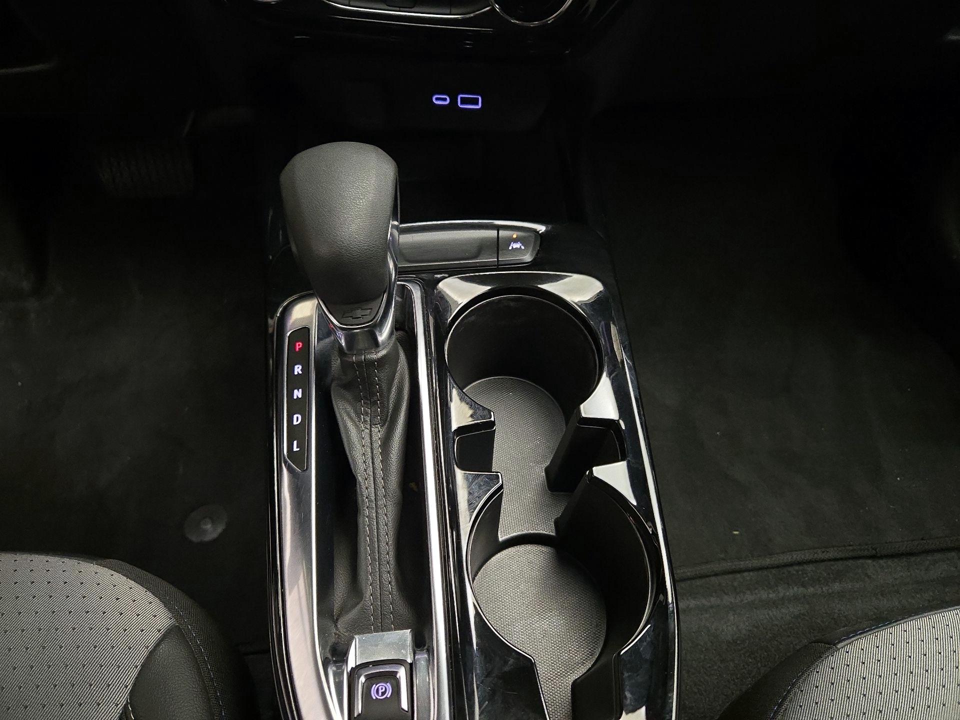 Thumbnail: 2025 Chevrolet Trax - 17