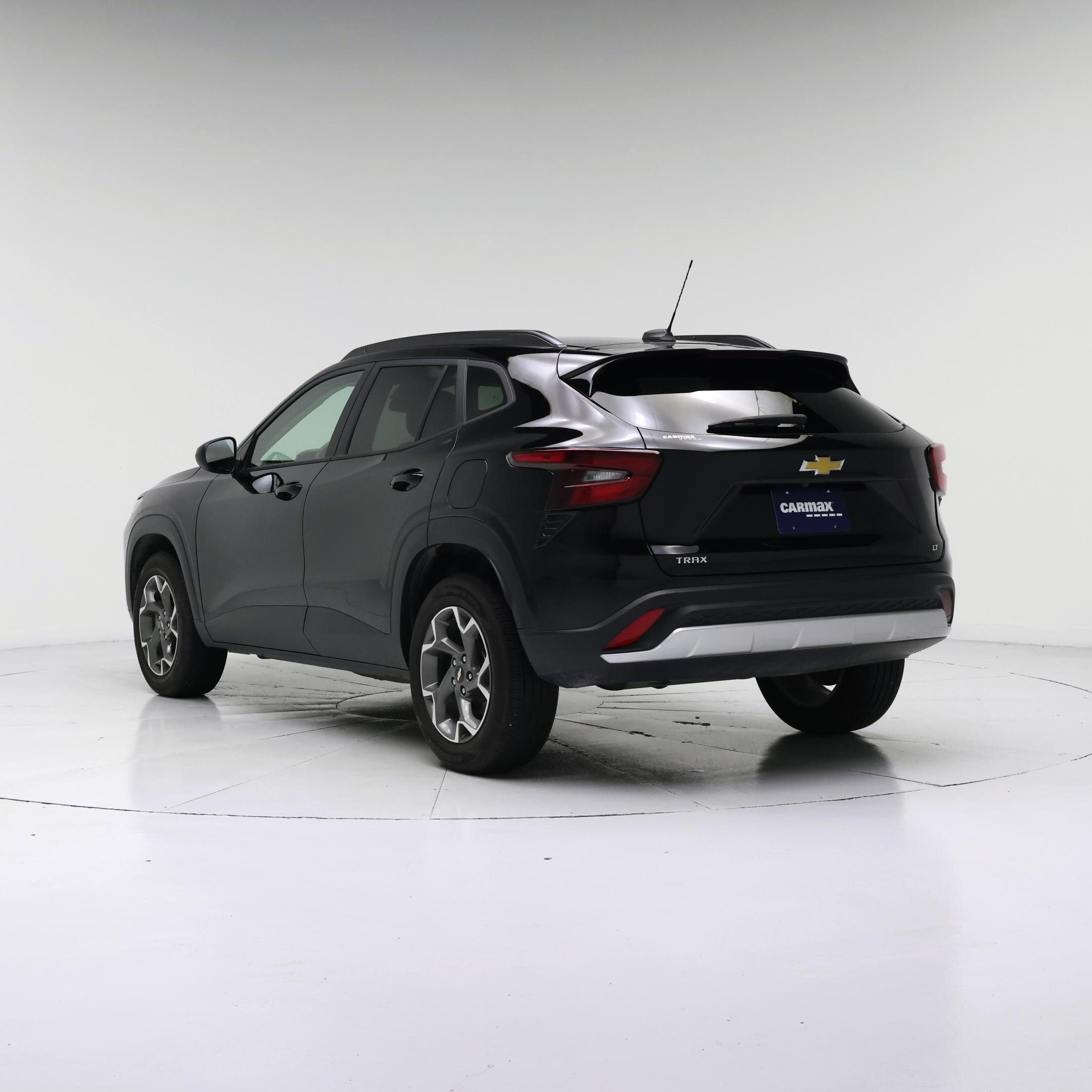 Thumbnail: 2025 Chevrolet Trax - 2