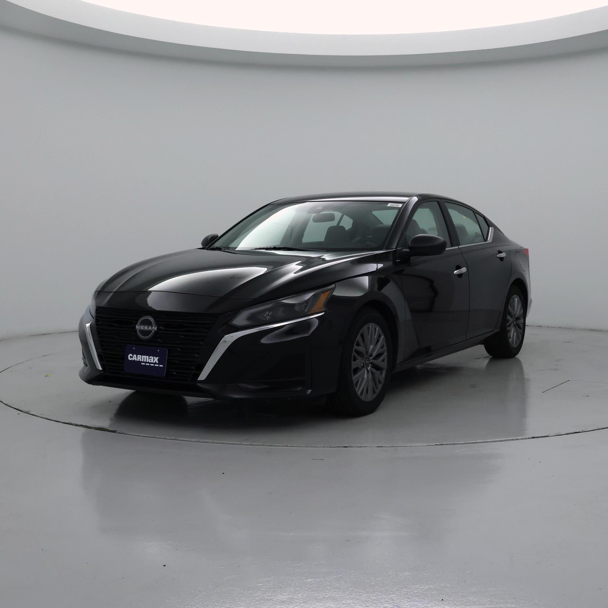 Thumbnail: 2025 Nissan Altima - 4