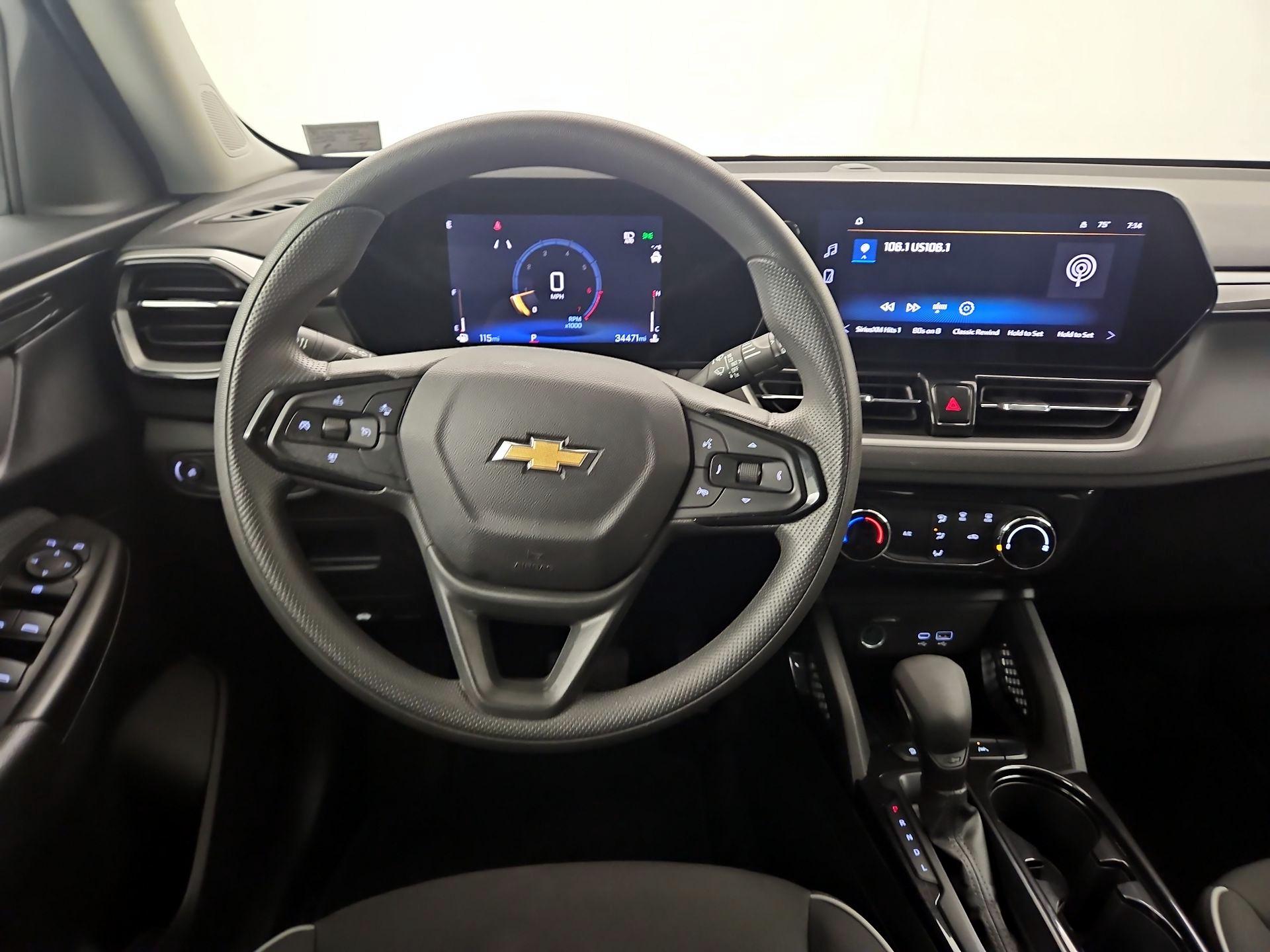 Thumbnail: 2025 Chevrolet TrailBlazer - 10