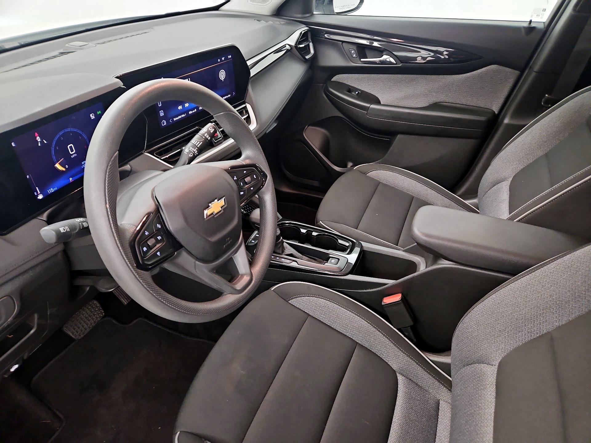 Thumbnail: 2025 Chevrolet TrailBlazer - 11