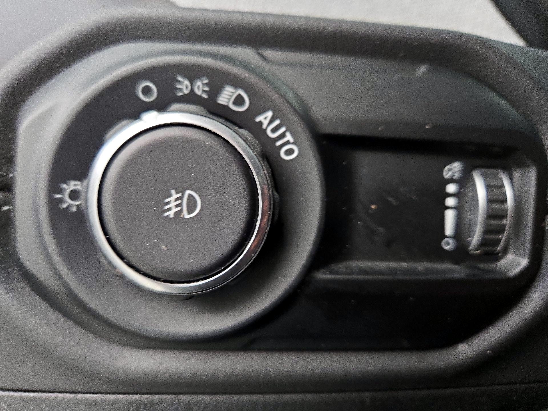 Thumbnail: 2025 Jeep Wrangler - 13