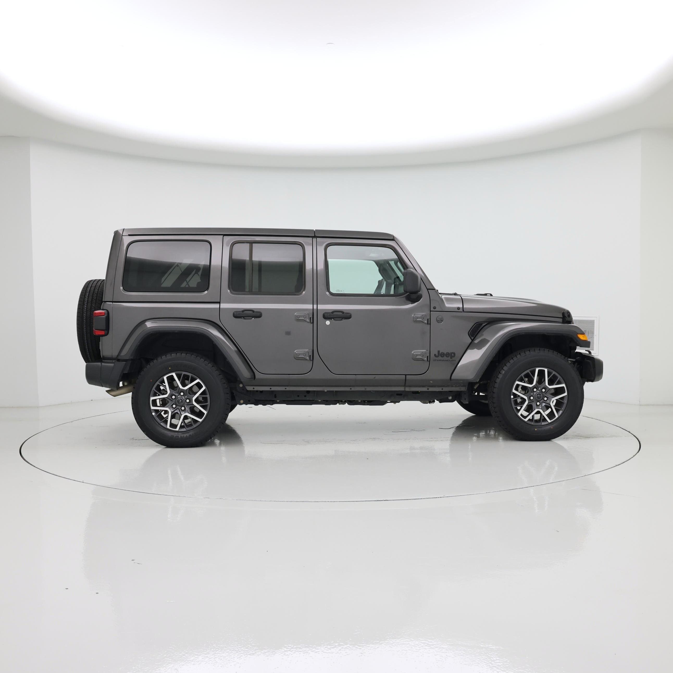 Thumbnail: 2025 Jeep Wrangler - 7