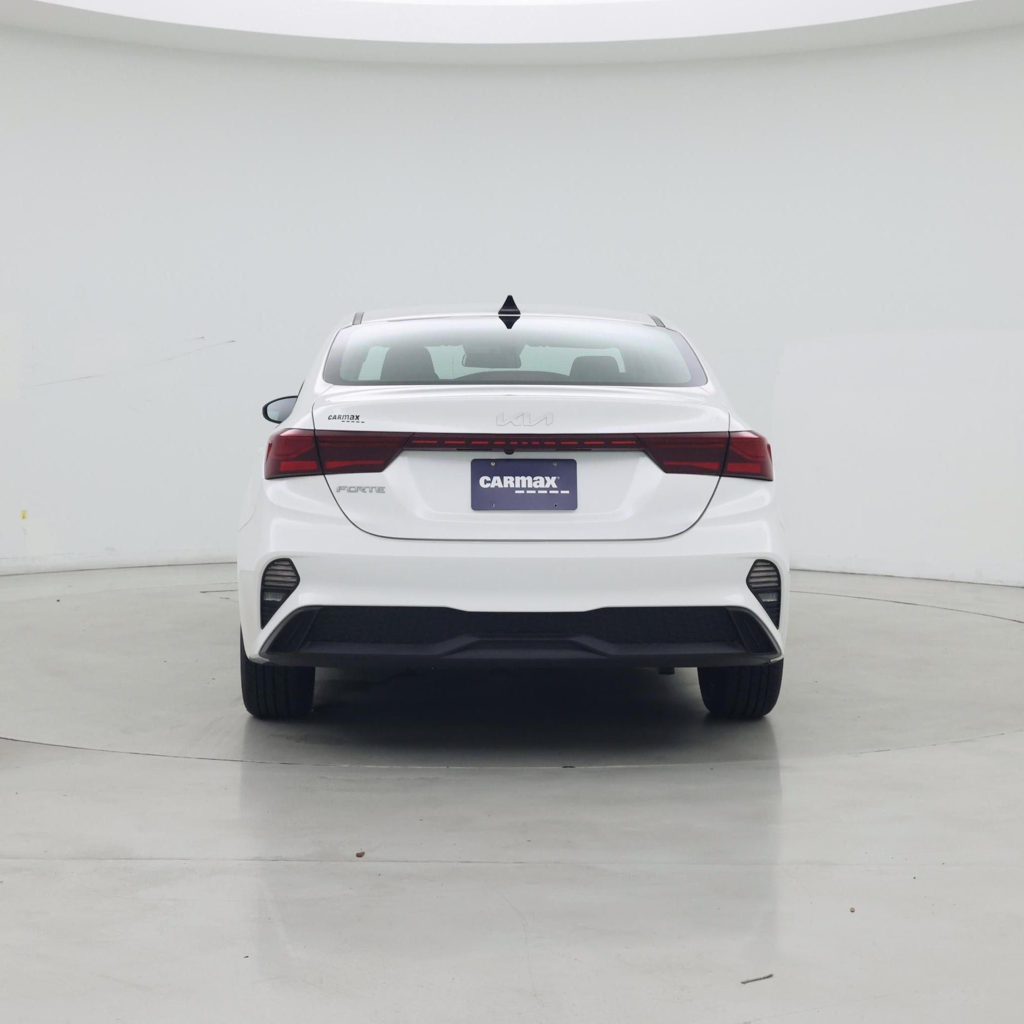 Thumbnail: 2024 Kia Forte - 6
