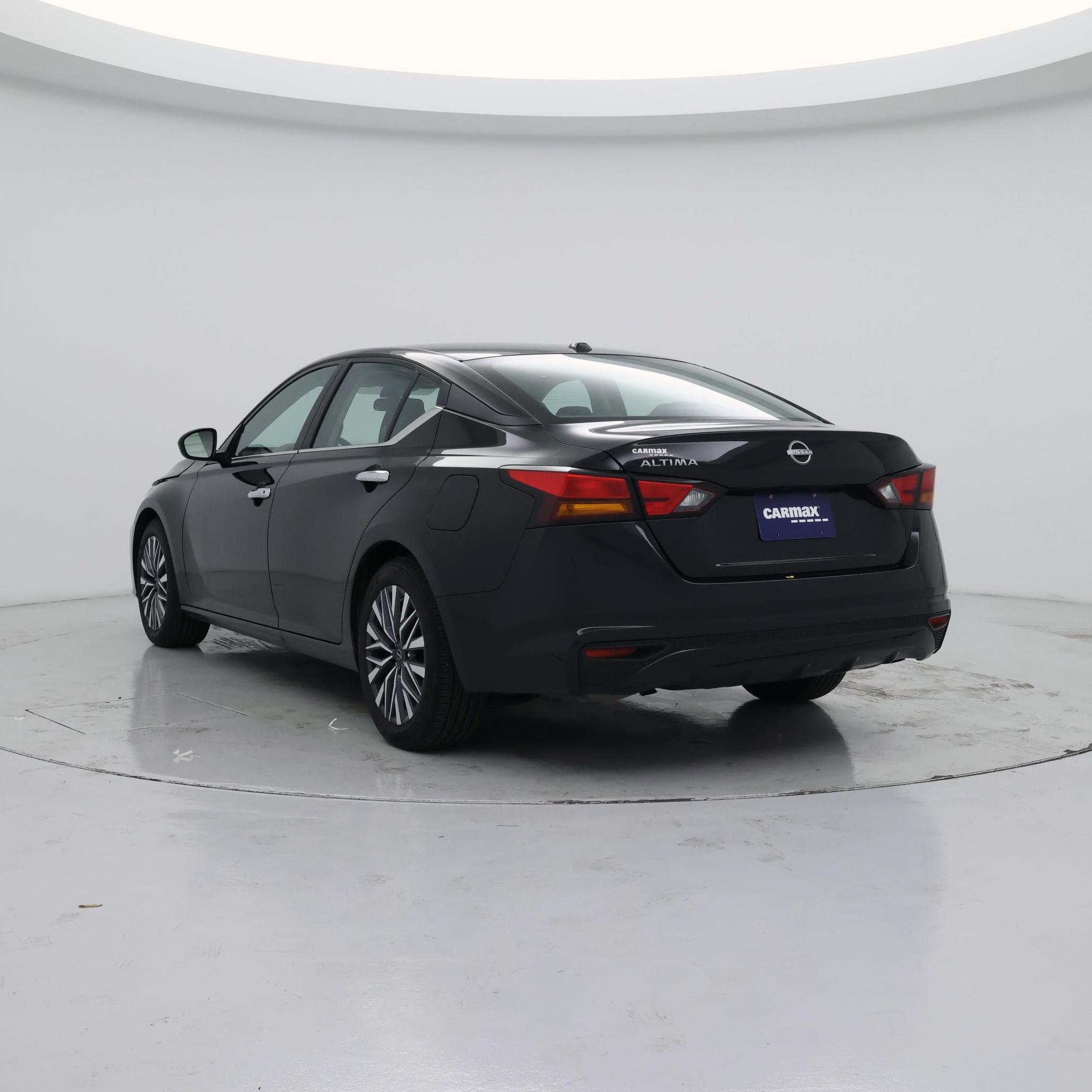 Thumbnail: 2025 Nissan Altima - 2
