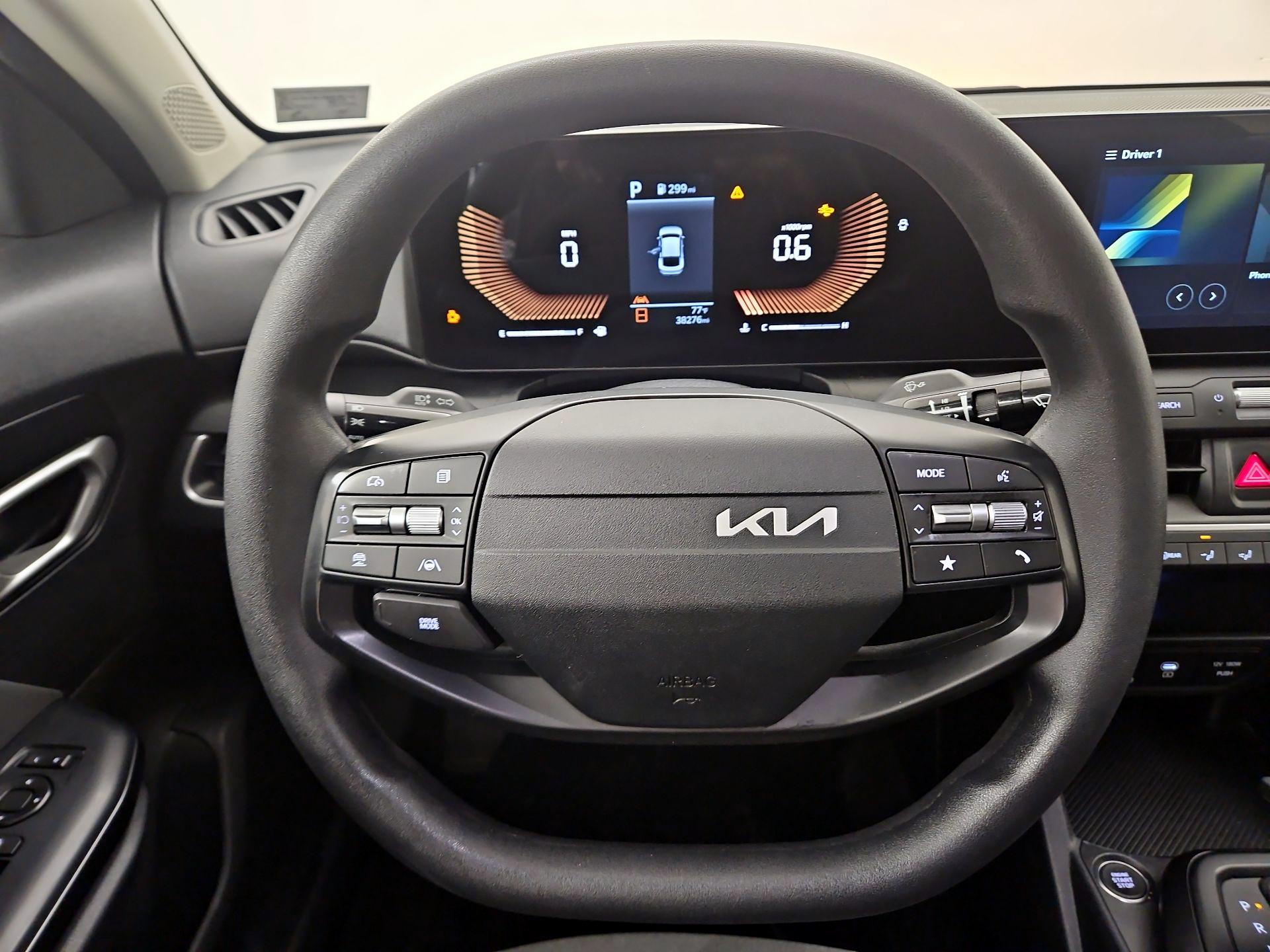 Thumbnail: 2025 Kia K4 - 10