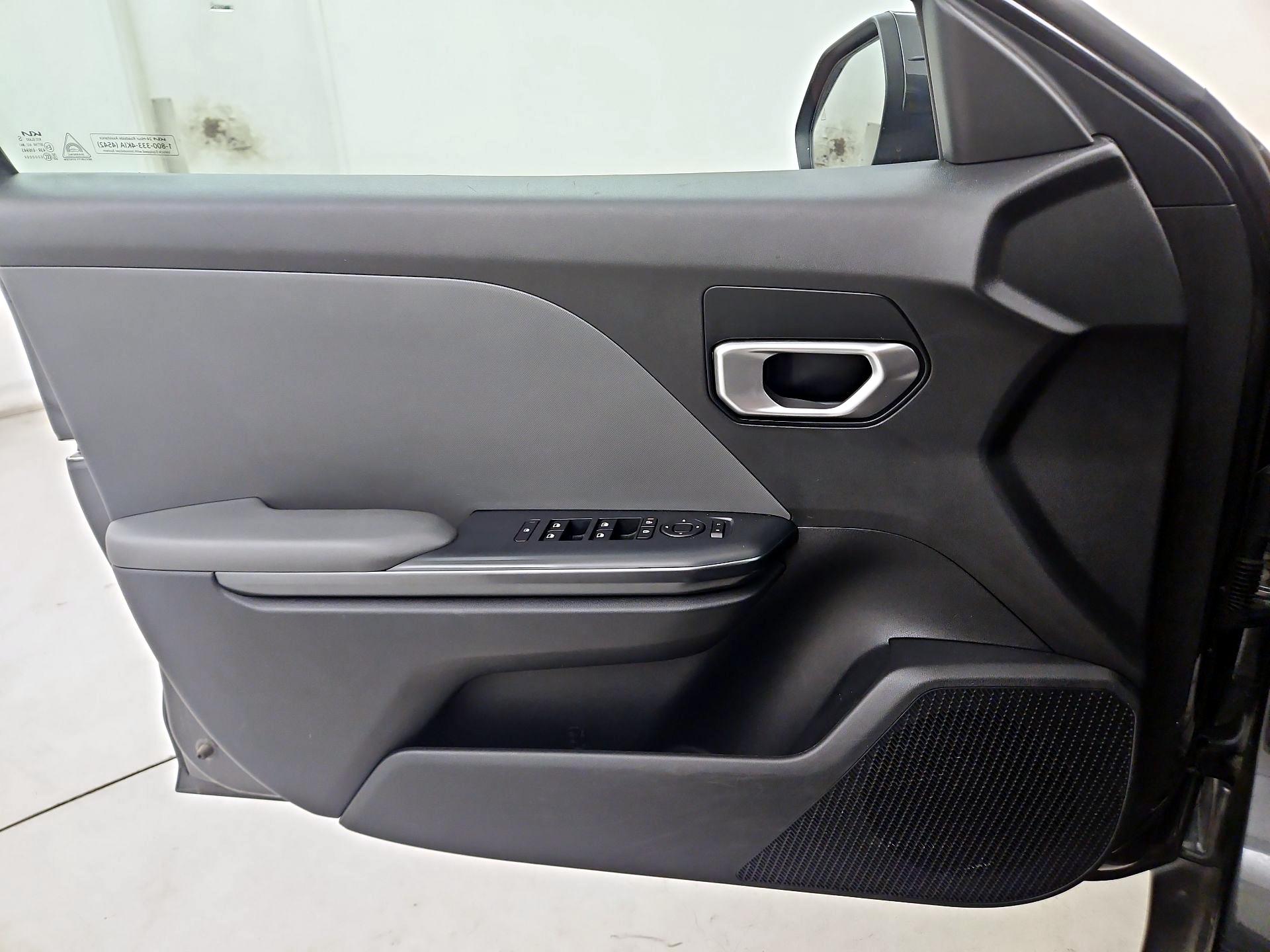 Thumbnail: 2025 Kia K4 - 12