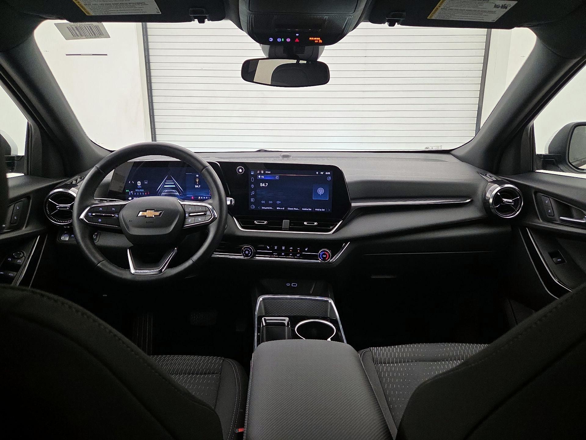 Thumbnail: 2025 Chevrolet Equinox - 9