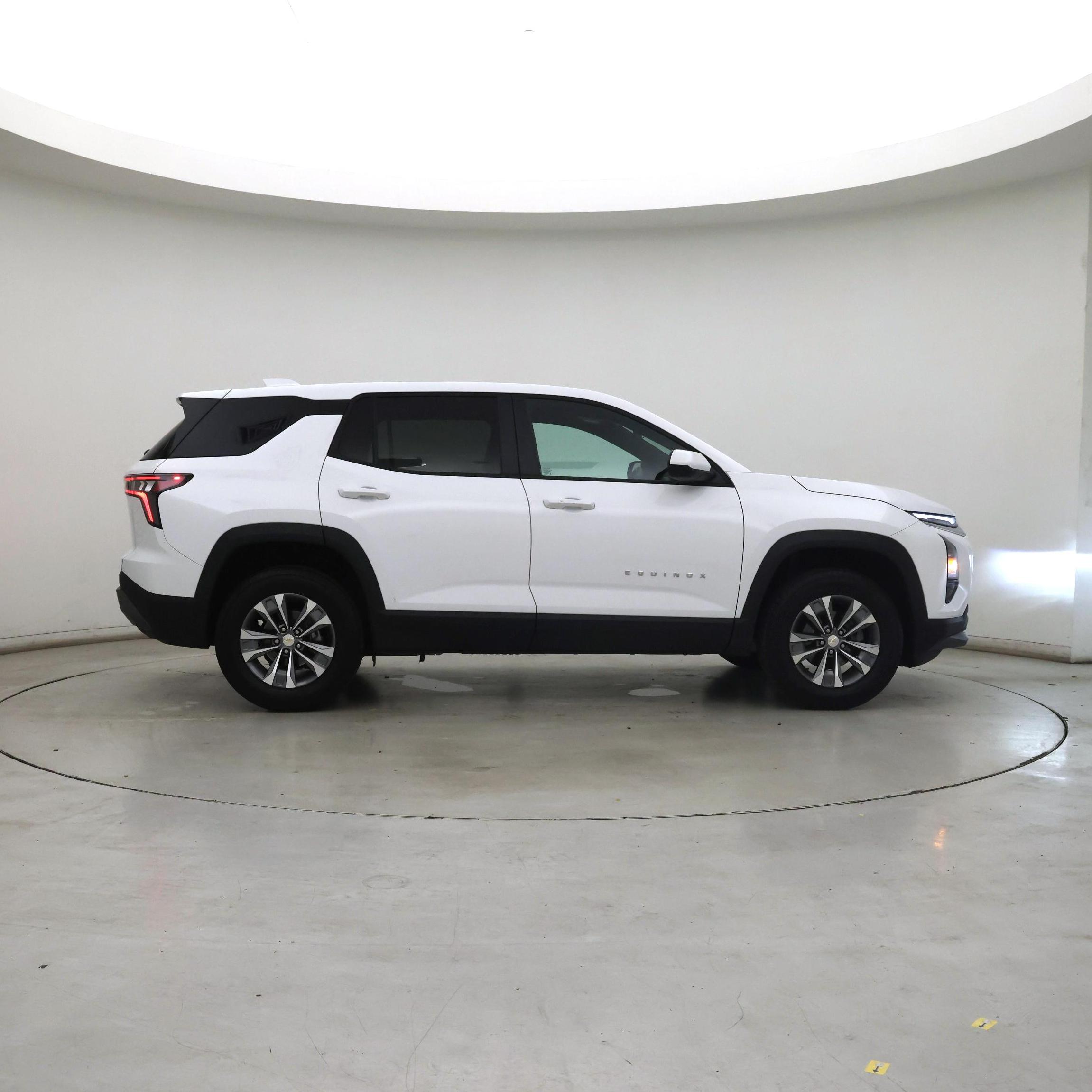 Thumbnail: 2025 Chevrolet Equinox - 7