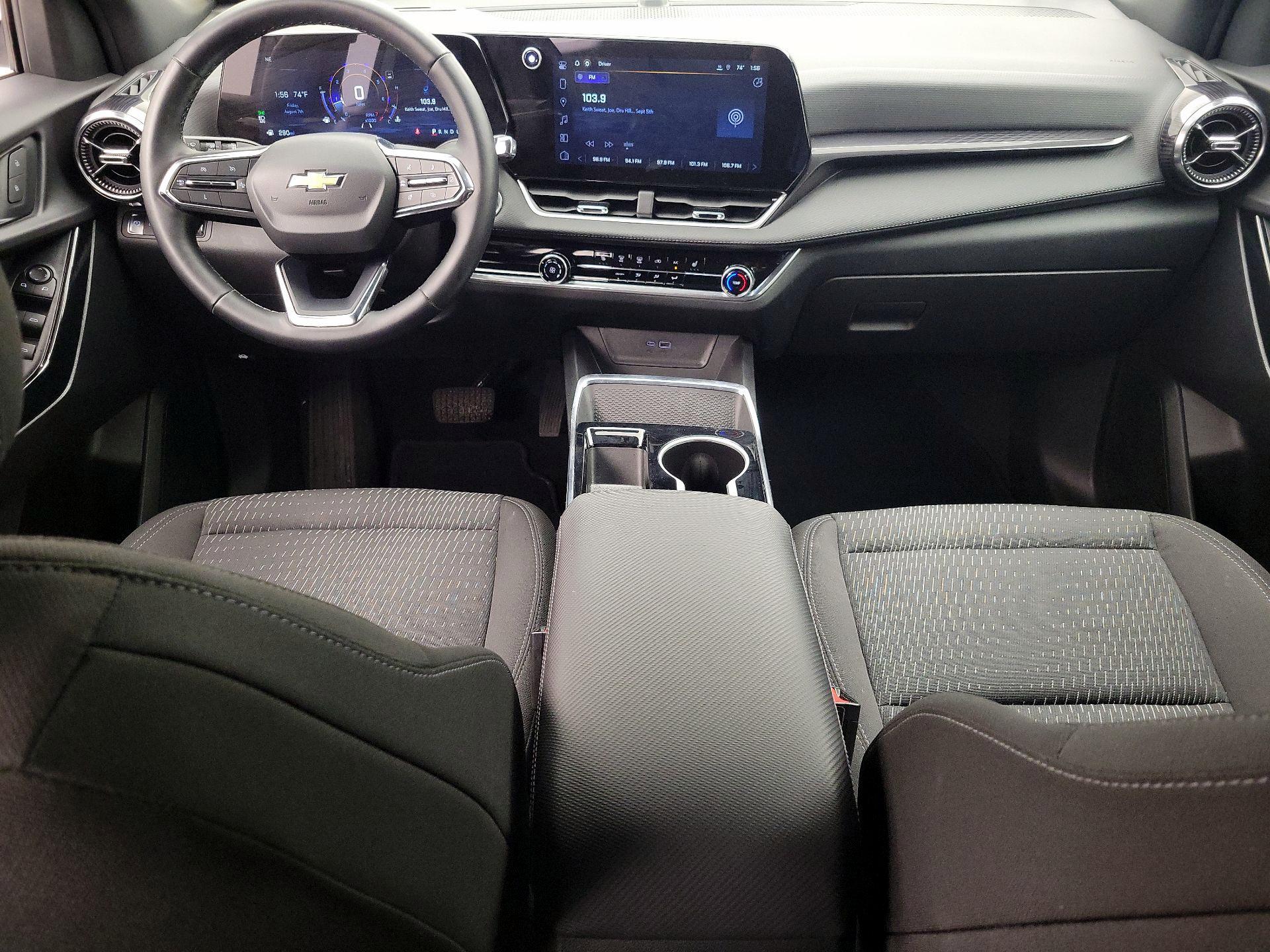 Thumbnail: 2025 Chevrolet Equinox - 9