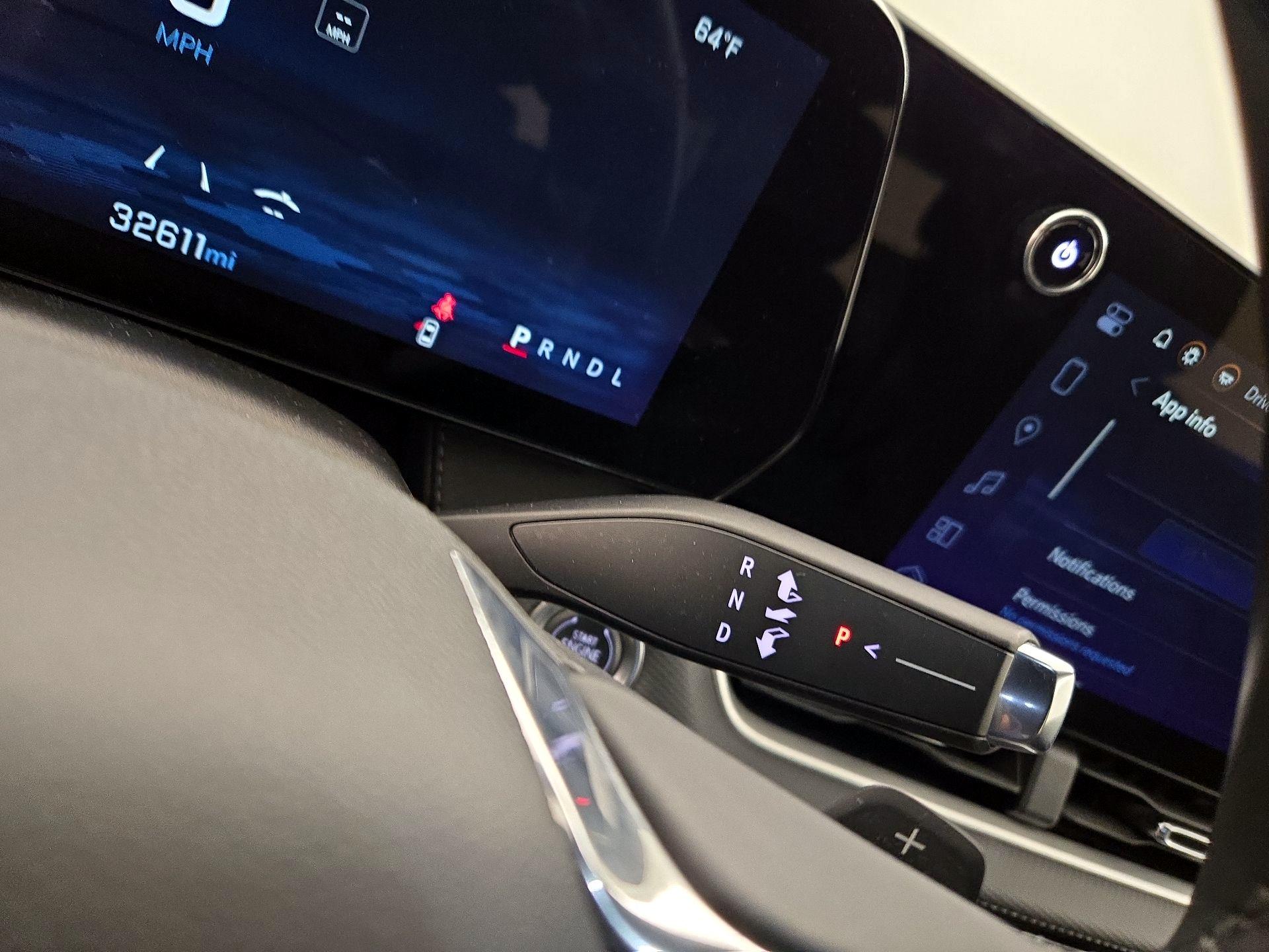 Thumbnail: 2025 Chevrolet Equinox - 18