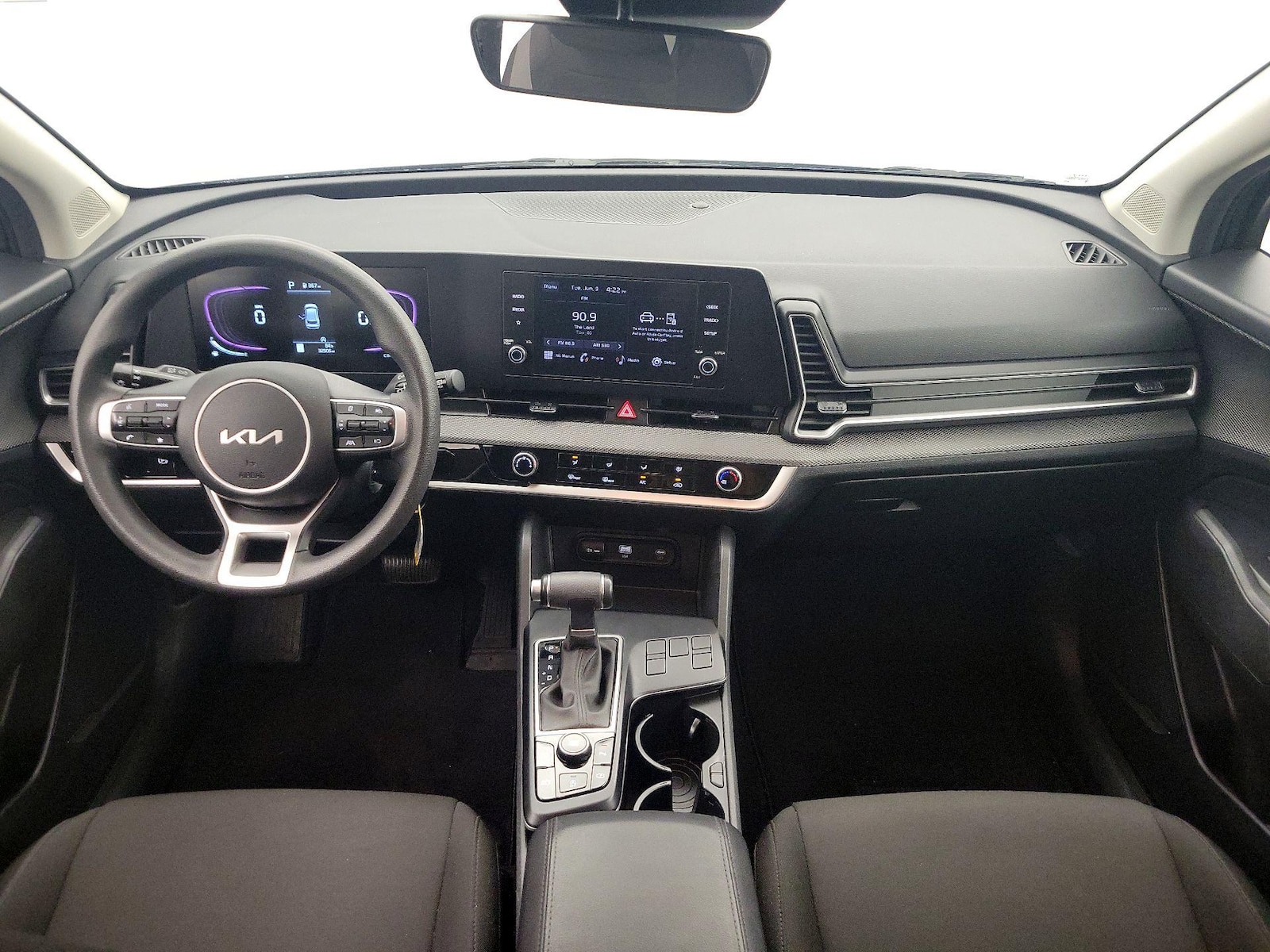 2025 Kia Sportage LX - Photo 10