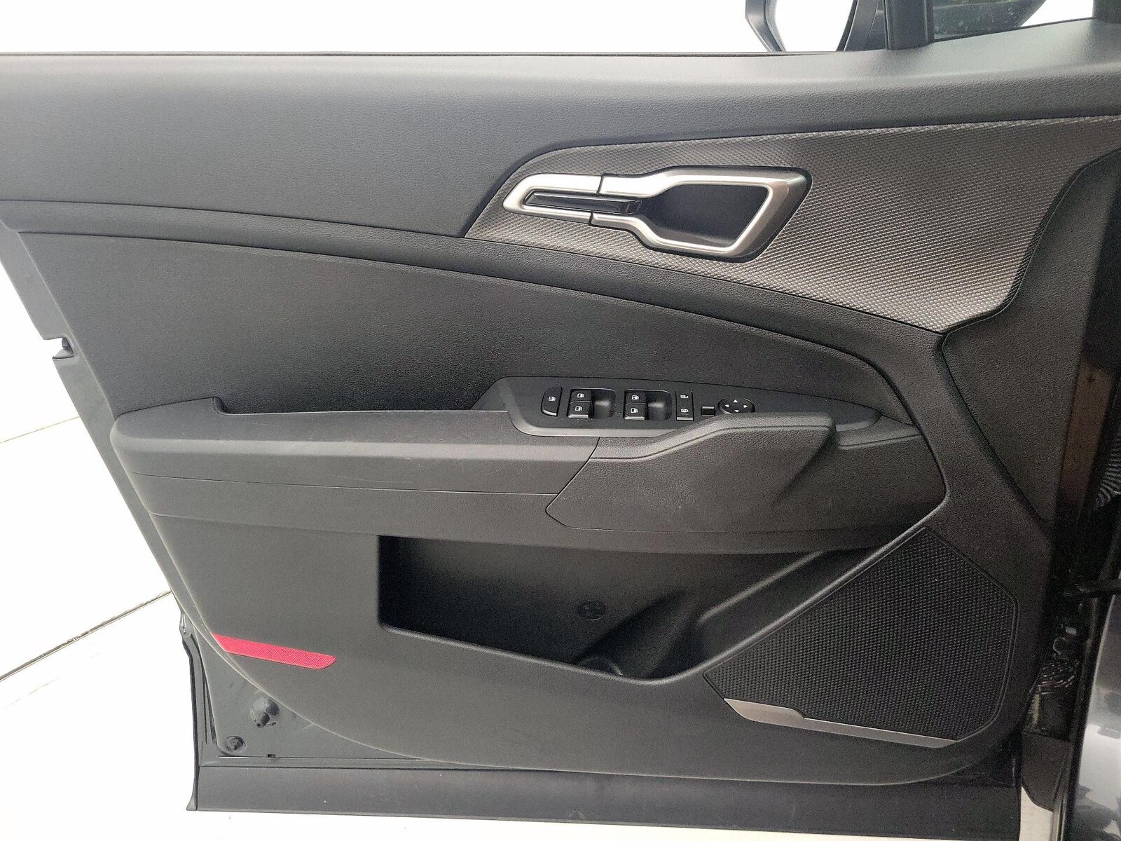 2025 Kia Sportage LX - Photo 13