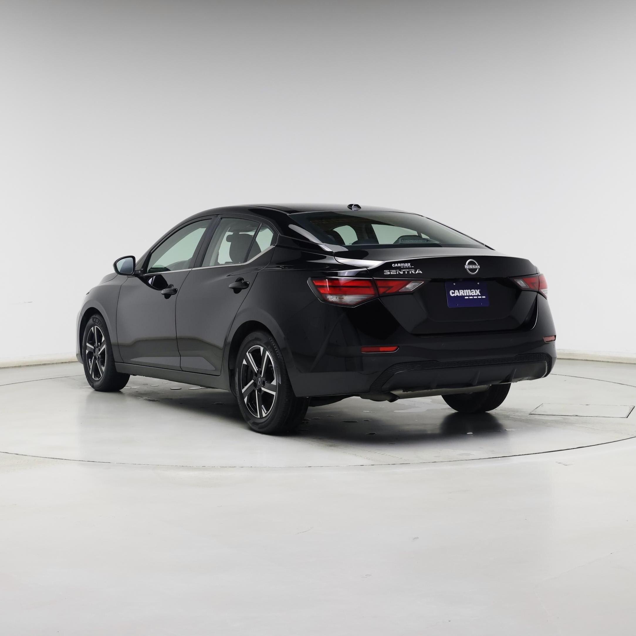 Thumbnail: 2025 Nissan Sentra - 2