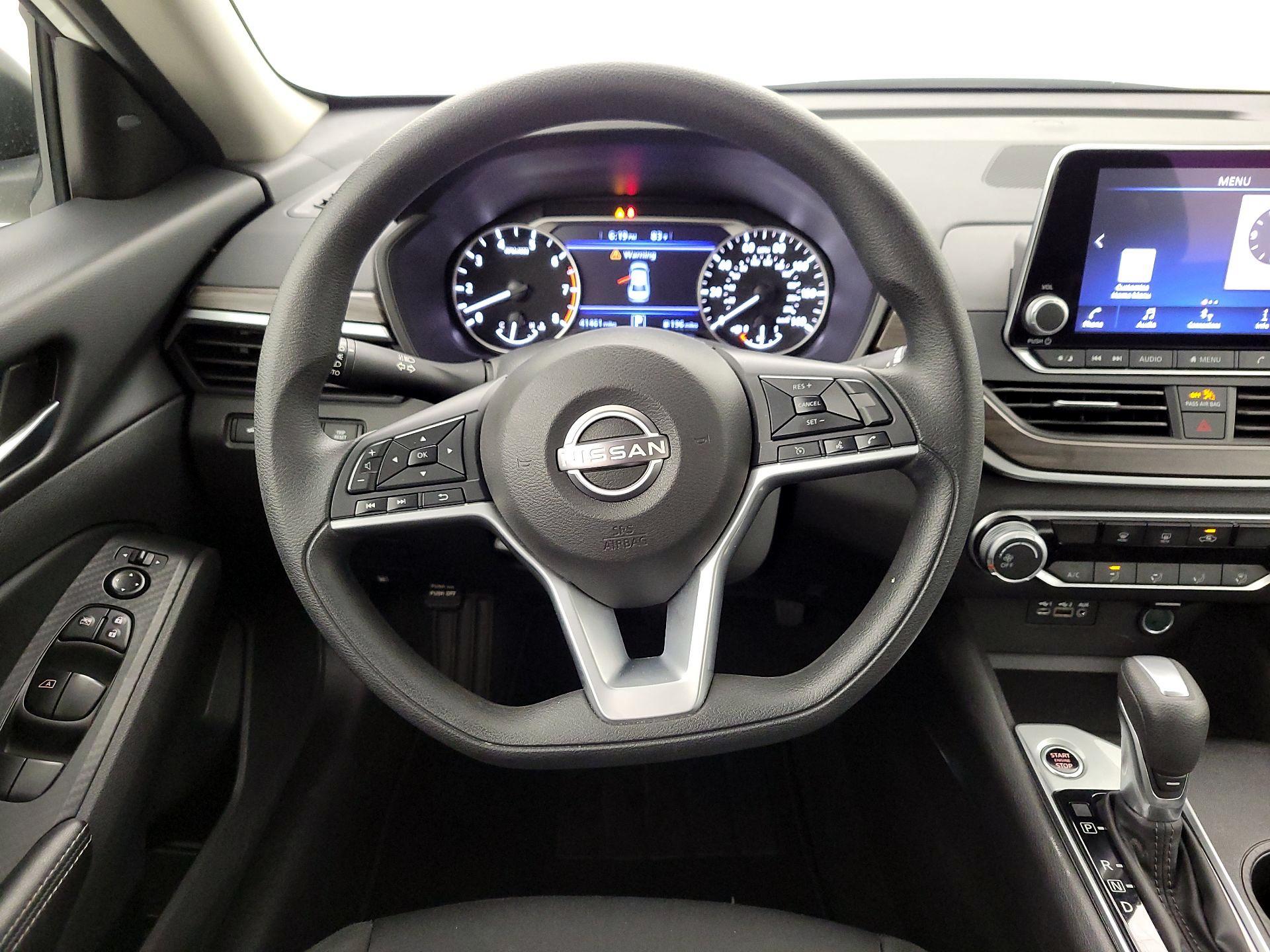 Thumbnail: 2025 Nissan Altima - 10
