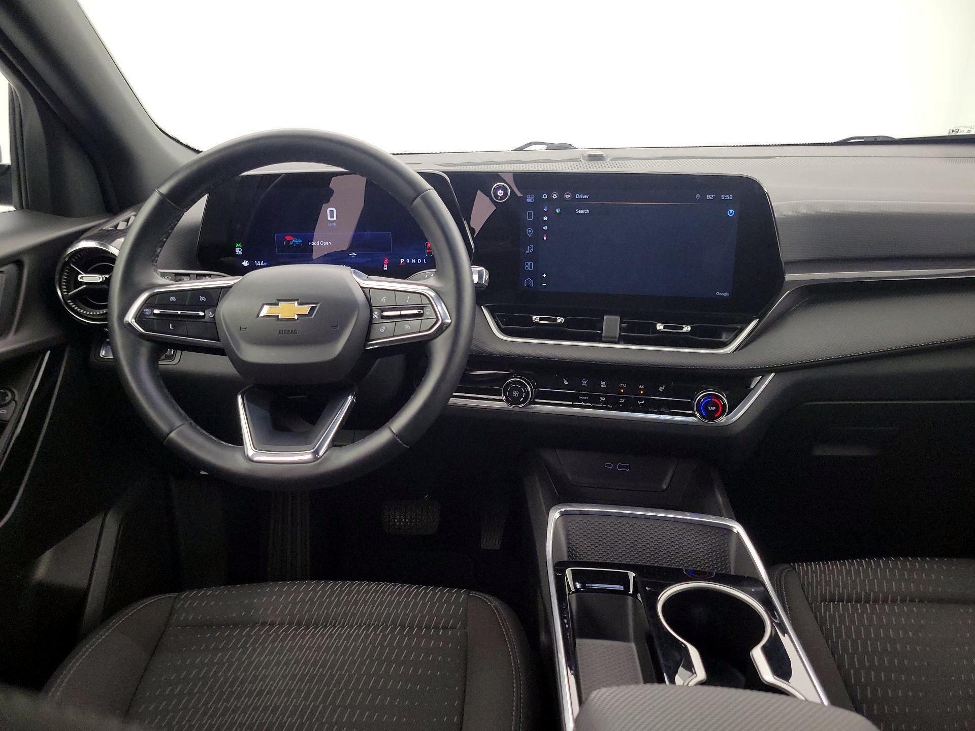 Thumbnail: 2025 Chevrolet Equinox - 10