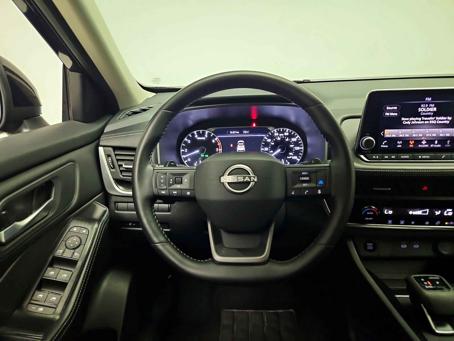 Thumbnail: 2025 Nissan Rogue - 10