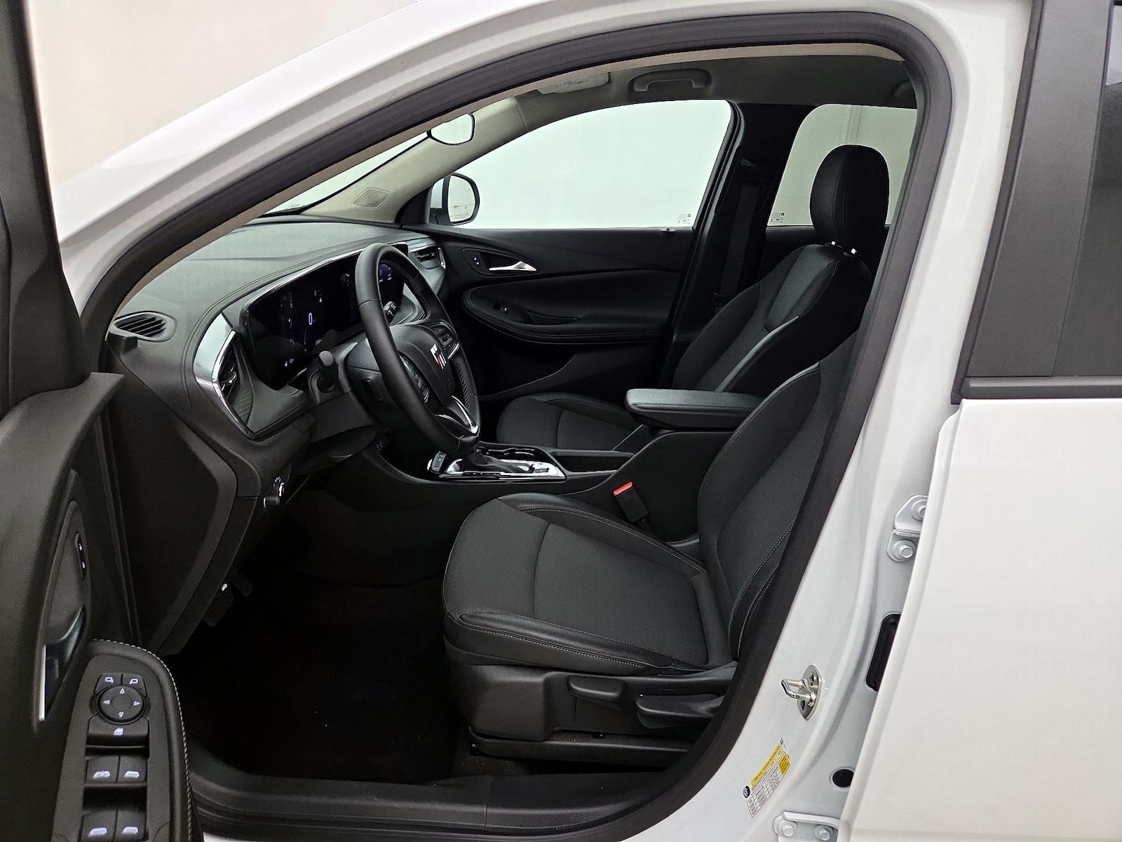 2025 Buick Encore GX Preferred - Photo 12